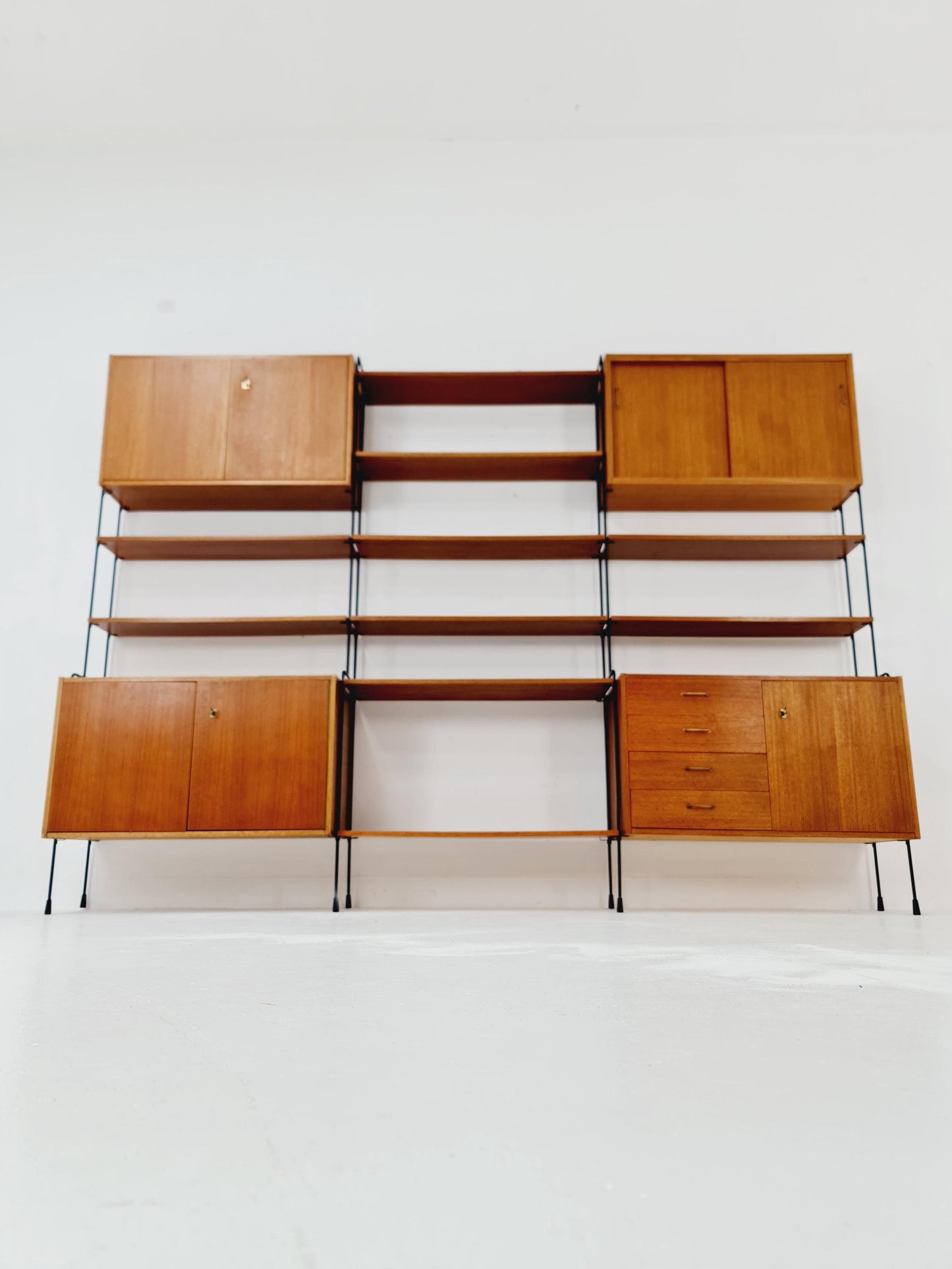 Mid century Teak shelving unit by Hilker for Omnia, Germany 1960s