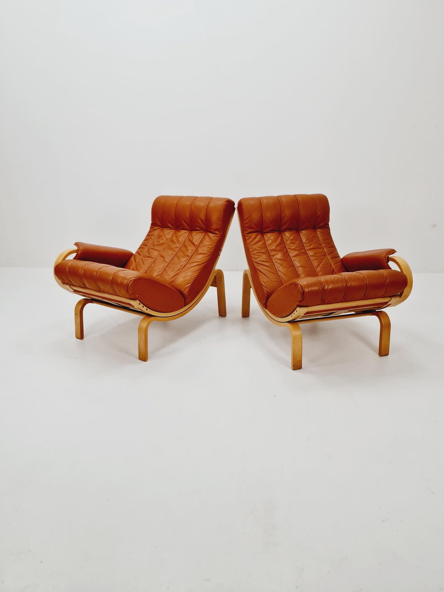 Mid-Century lounge chair by Ingmar Relling for Westnofa, Norway 1970s Set of 2