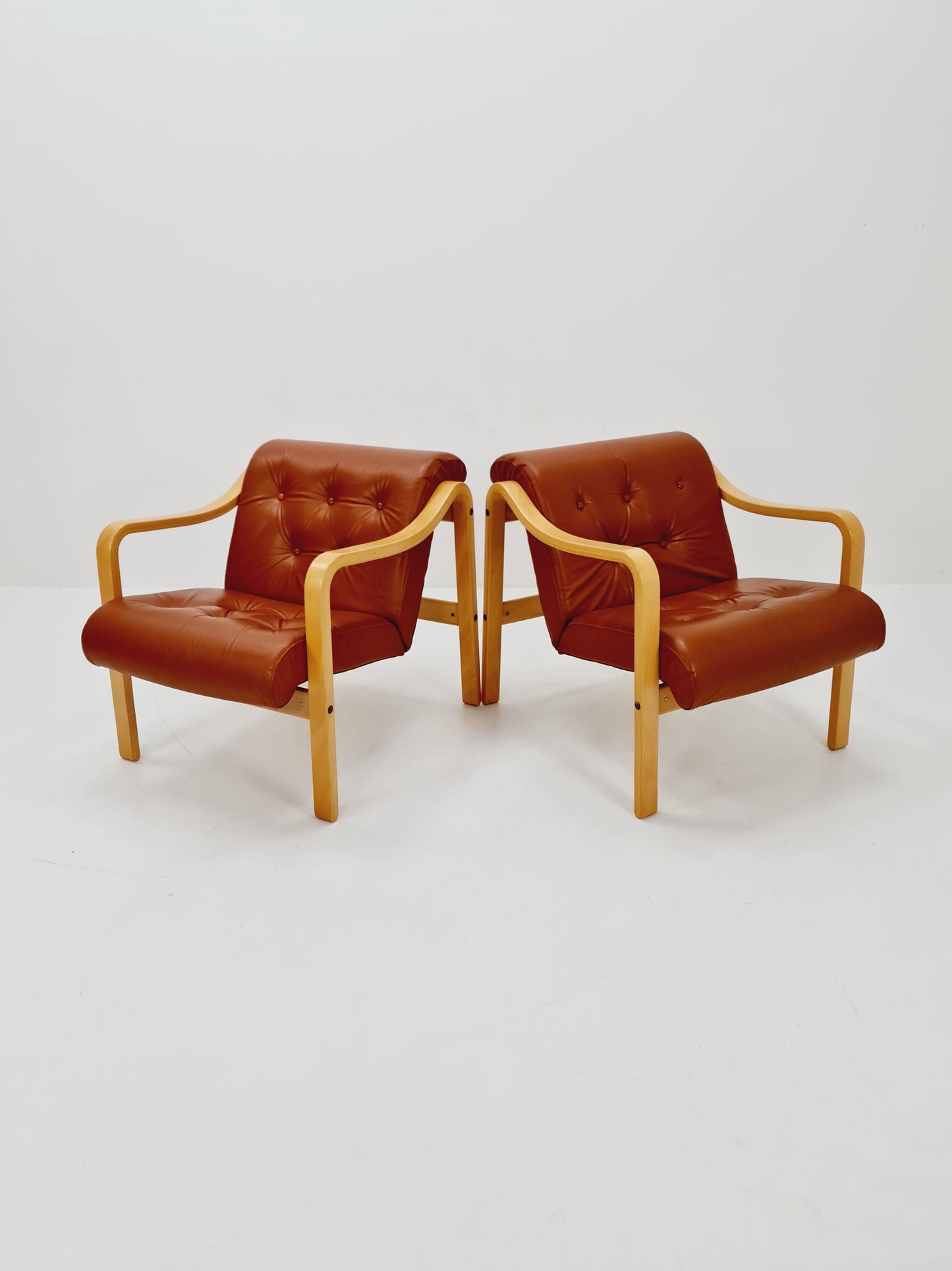 Mid-Century lounge chair by Ingmar Relling for Westnofa, Norway 1970s Set of 2