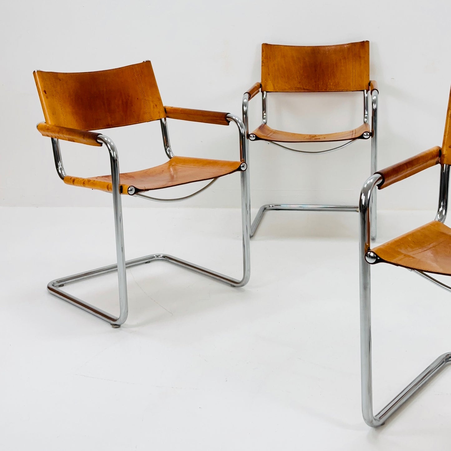 Set of 6 Mid century armchairs Matteo Grassi Mg5 leather cantilevered by Mart Stam italy 1980s