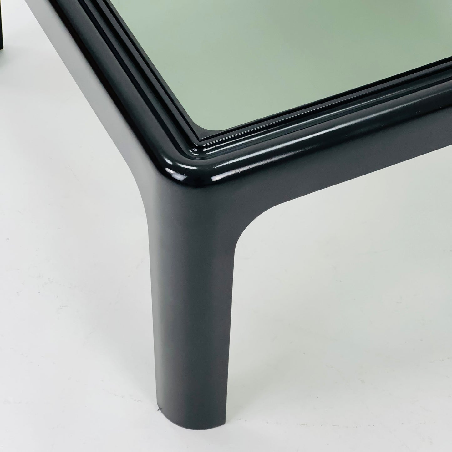 Mid-Century Space Age green smoked glass coffee table by Peter Ghyczy for Horn Collection, 1960s