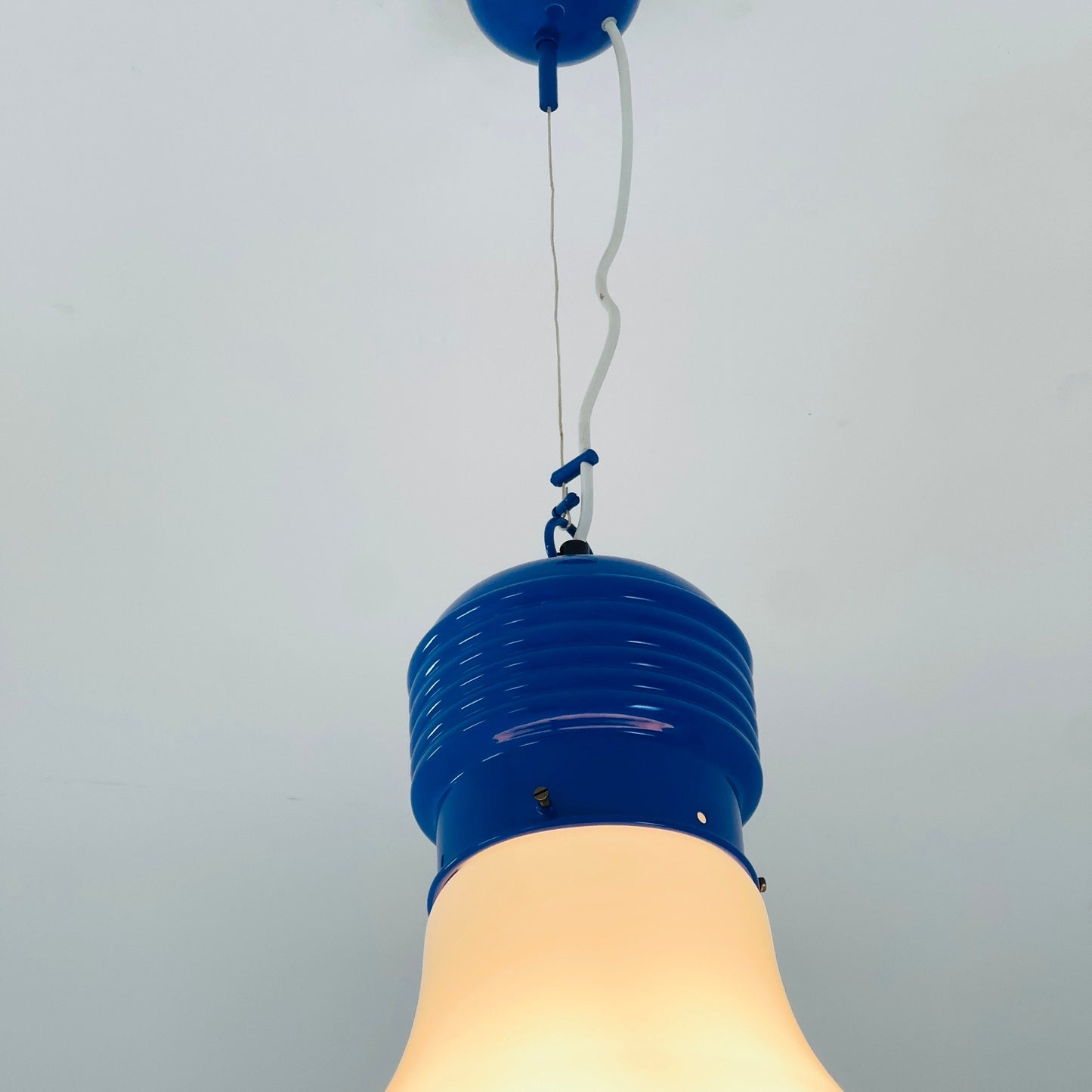 Space age Italian bulb lamp by Ingo Maurer 1970s
