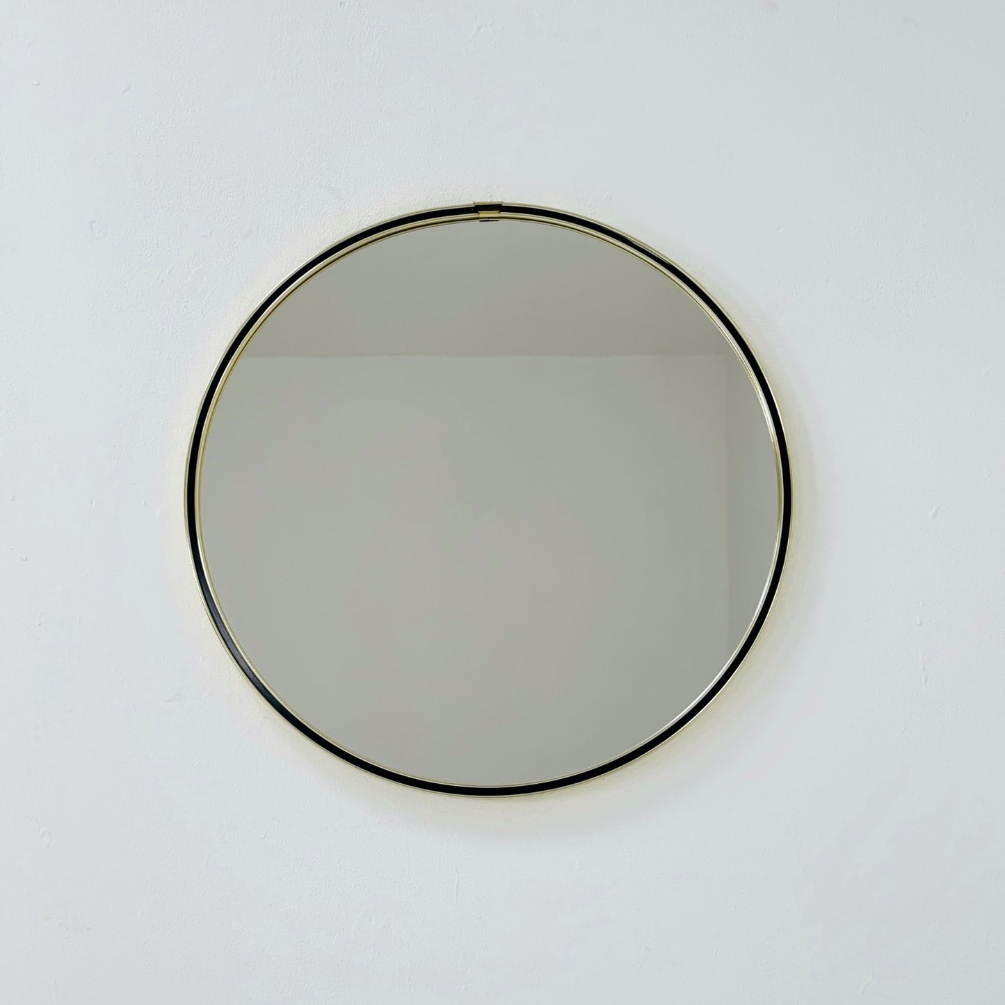 Mid century circle -shaped mirror with golden metal frame- 1960s