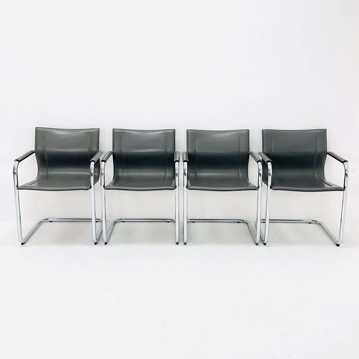 Set of 4 Italian Cantilever MG15 leather Armchairs by Matteo Grassi, 1970s
