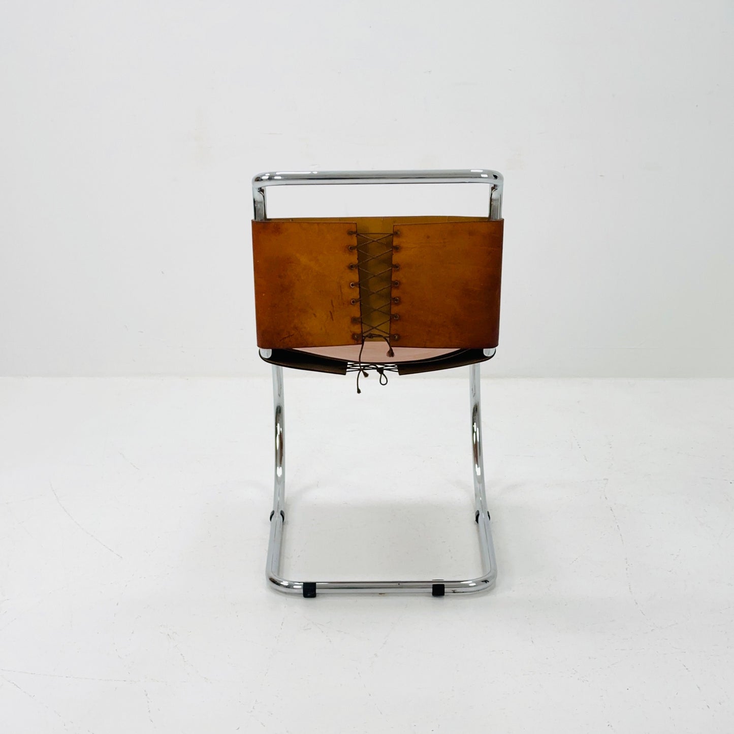 Mid century “Mr10” cantilever chair in cognac Color by Mies Van Der Rohe for Knoll International, 1960s