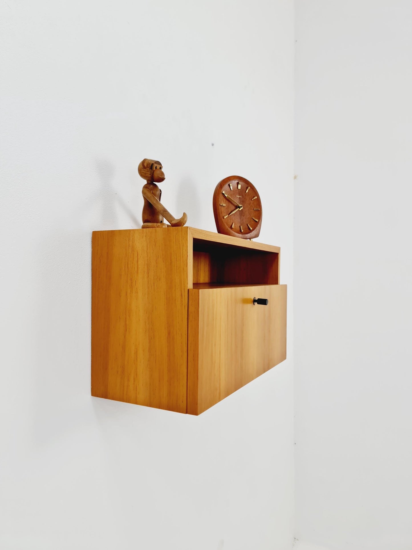 Scandinavian string Ash floating/ hanging bedside table/ nightstand, 1960s
