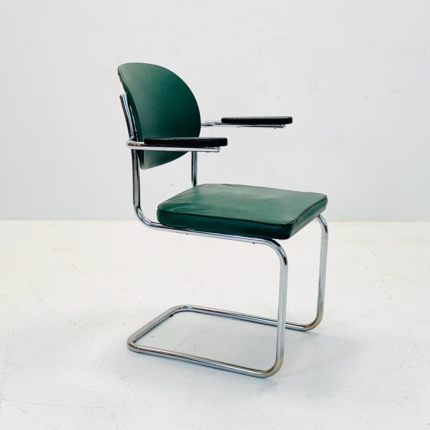 Mid century Bauhaus Factory RS 1351 Cantilever Armchair from Mauser Werke Waldeck, Germany, 1950s