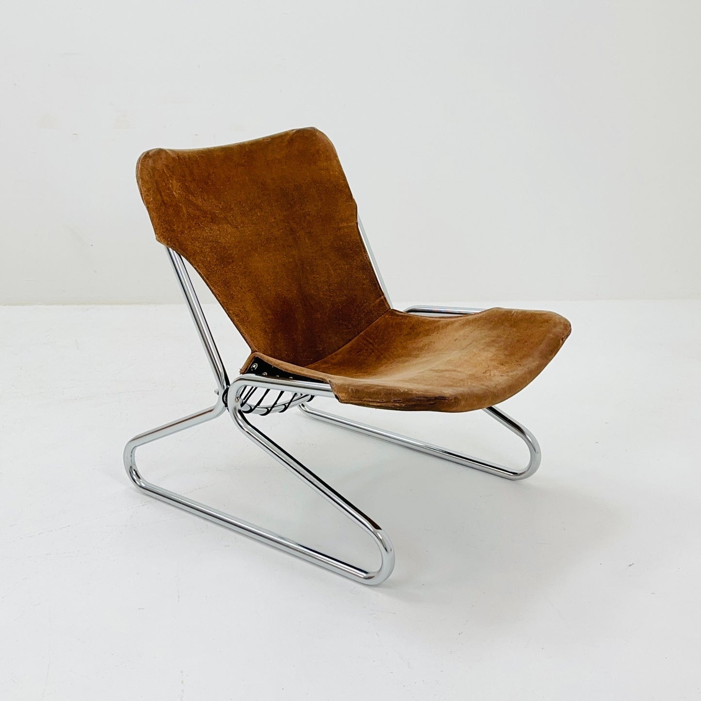 Mid century easy Sling Lounge Chair in alcantara Nubuck cognac leather by Lusch & Co West Germany 1980s