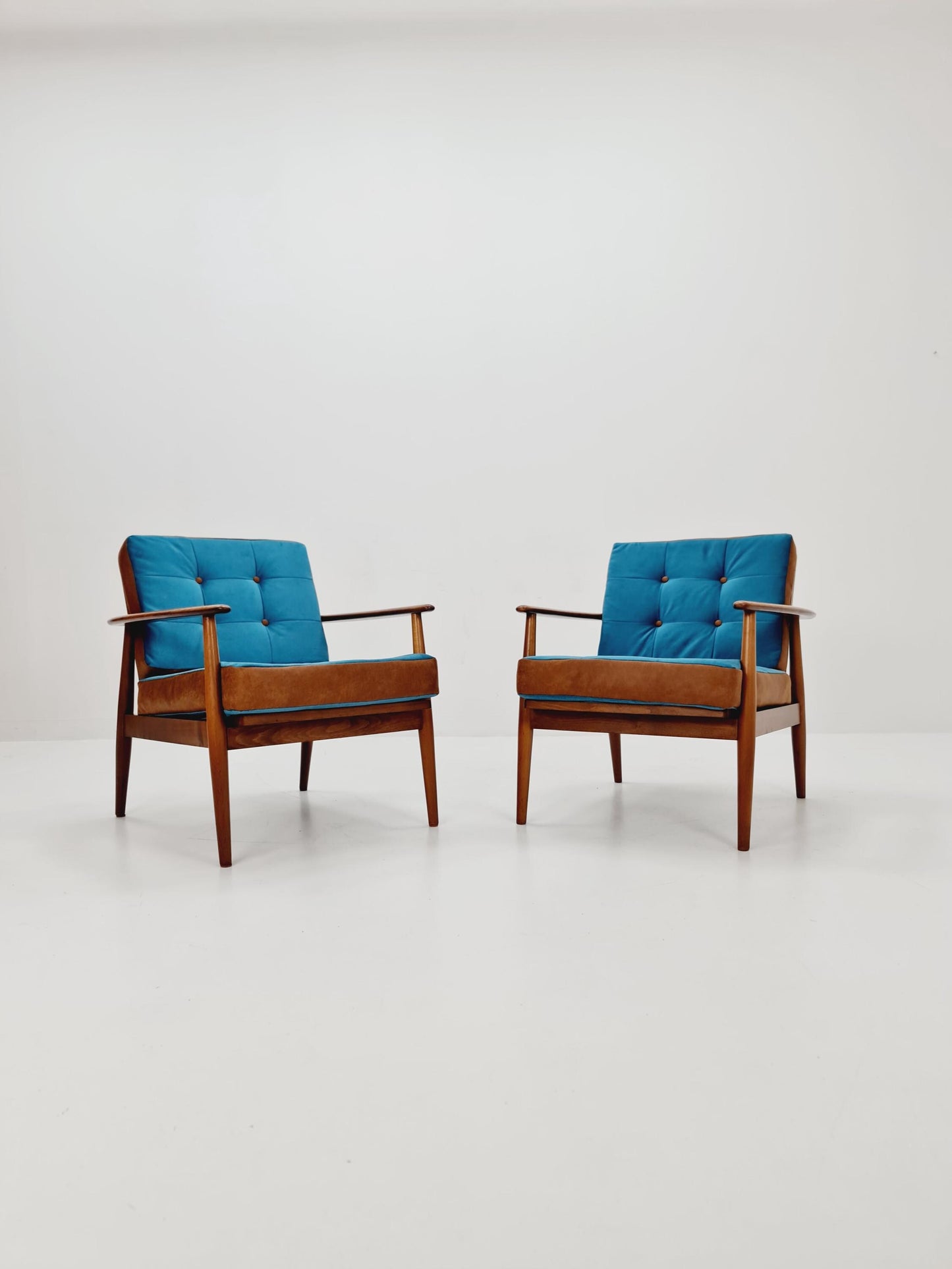 Mid-century pair of German lounge armchair, 1960s
