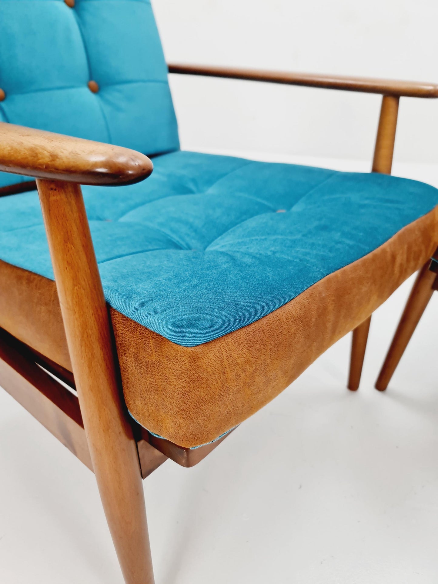 Mid-century pair of German lounge armchair, 1960s