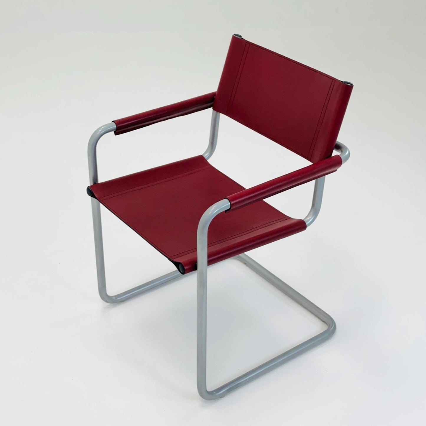 1 of 4 Mid century MG5 leather cantilevered chair by Mart Stam for Matteo Grassi taly 1980s