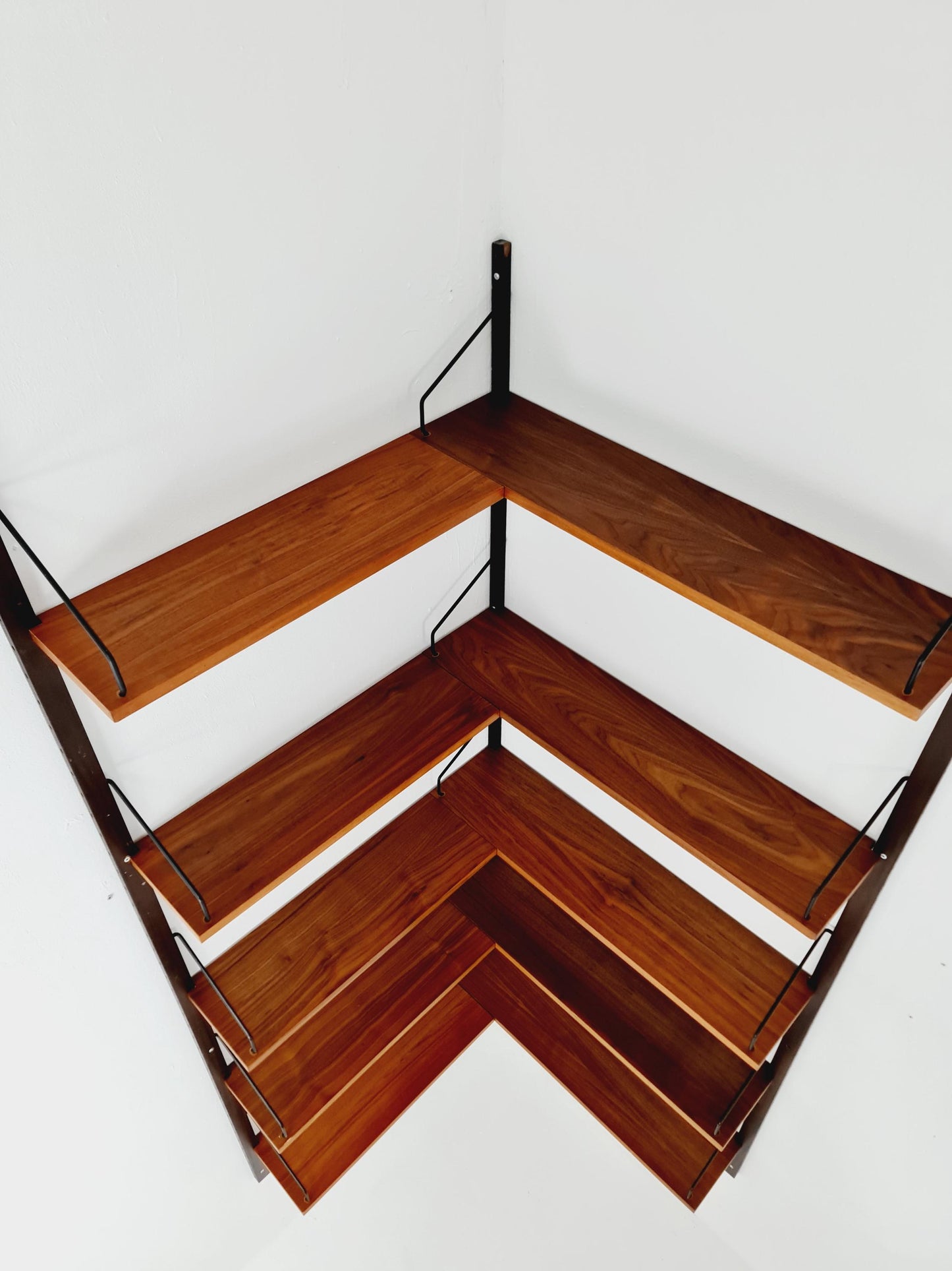 Midcentury Danish walnut Corner Wall-Mounted Shelving Unit, by Royal for Poul Cadovius, 1960s