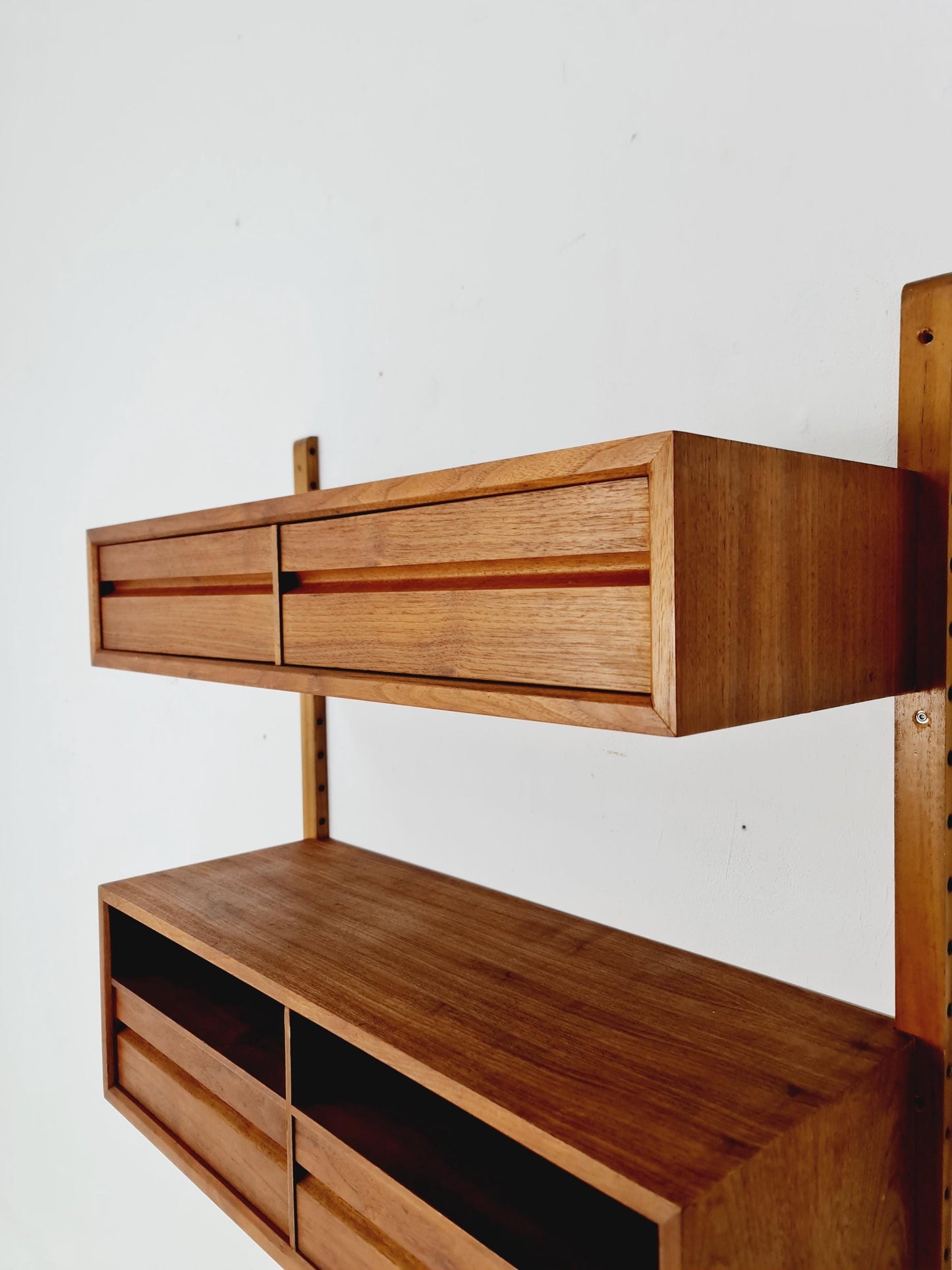 Midcentury Danish walnut Wall-Mounted Shelving Unit, by Royal for Poul Cadovius, 1960s