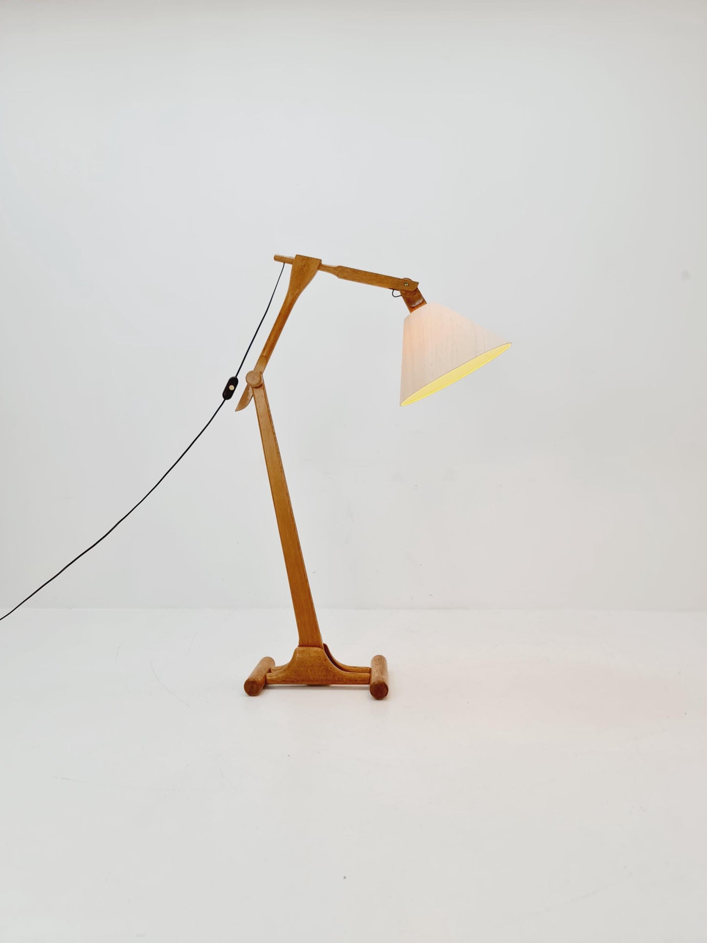 Rare Vintage Danish Oak floor lamp by DOMUS 1970s
