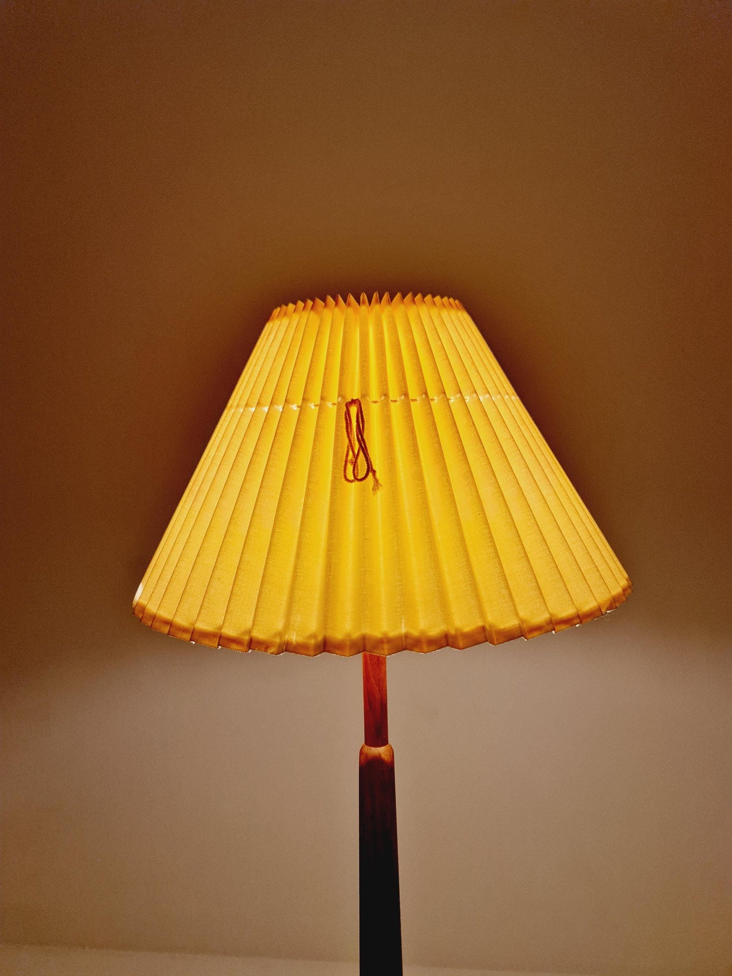 Midcentury floor Tripod flex armlamp Teak Scandinavian by Örsjö Armatur, 1960s