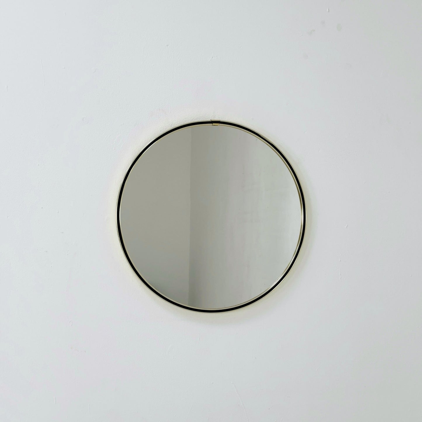 Mid century circle -shaped mirror with golden metal frame- 1960s