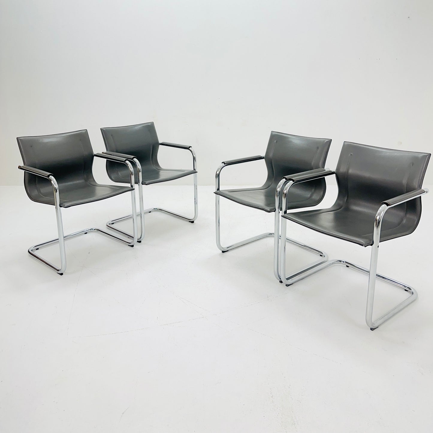 Set of 4 Italian Cantilever MG15 leather Armchairs by Matteo Grassi, 1970s