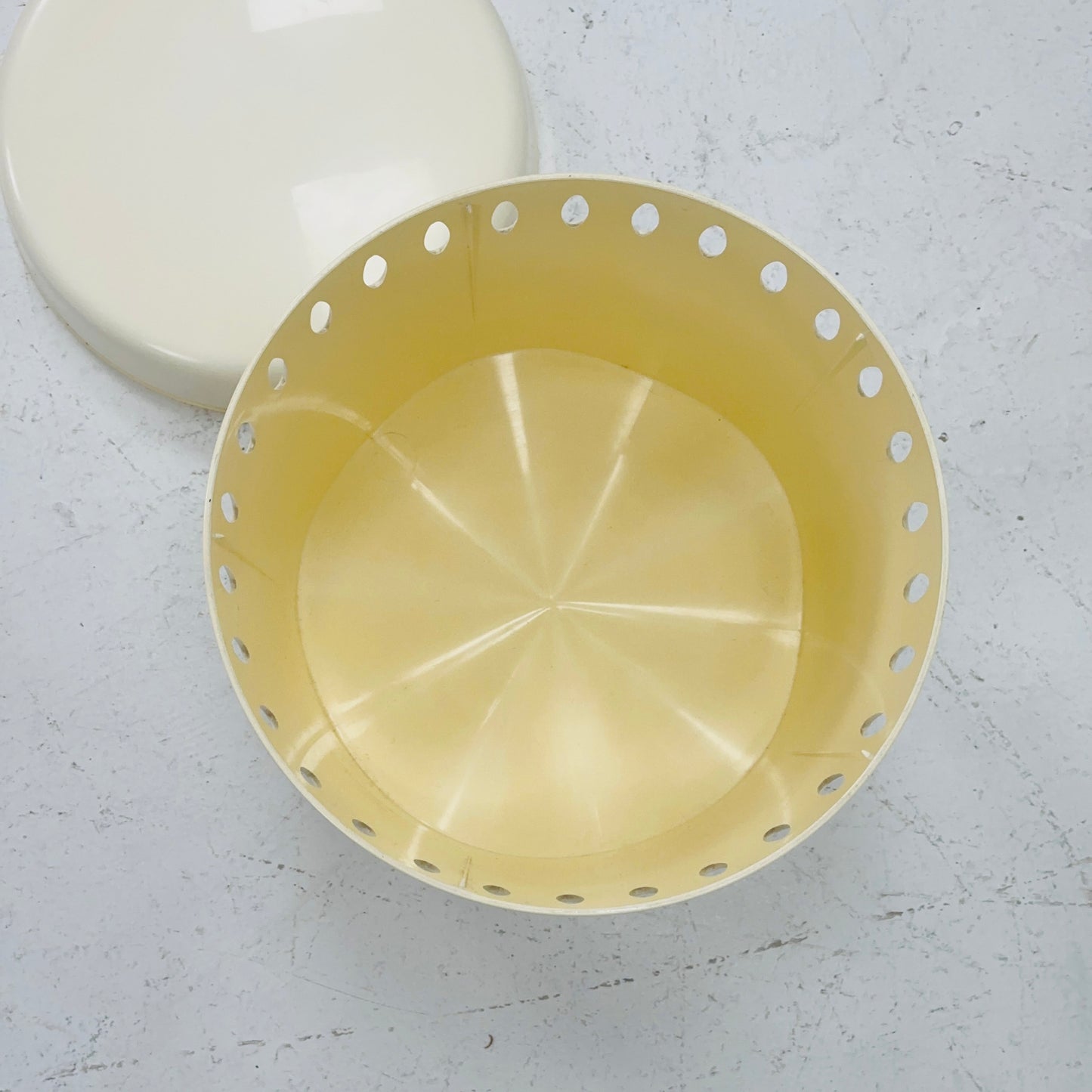 Space age iconic West German laundry basket/ stool by Emsa , 1970s