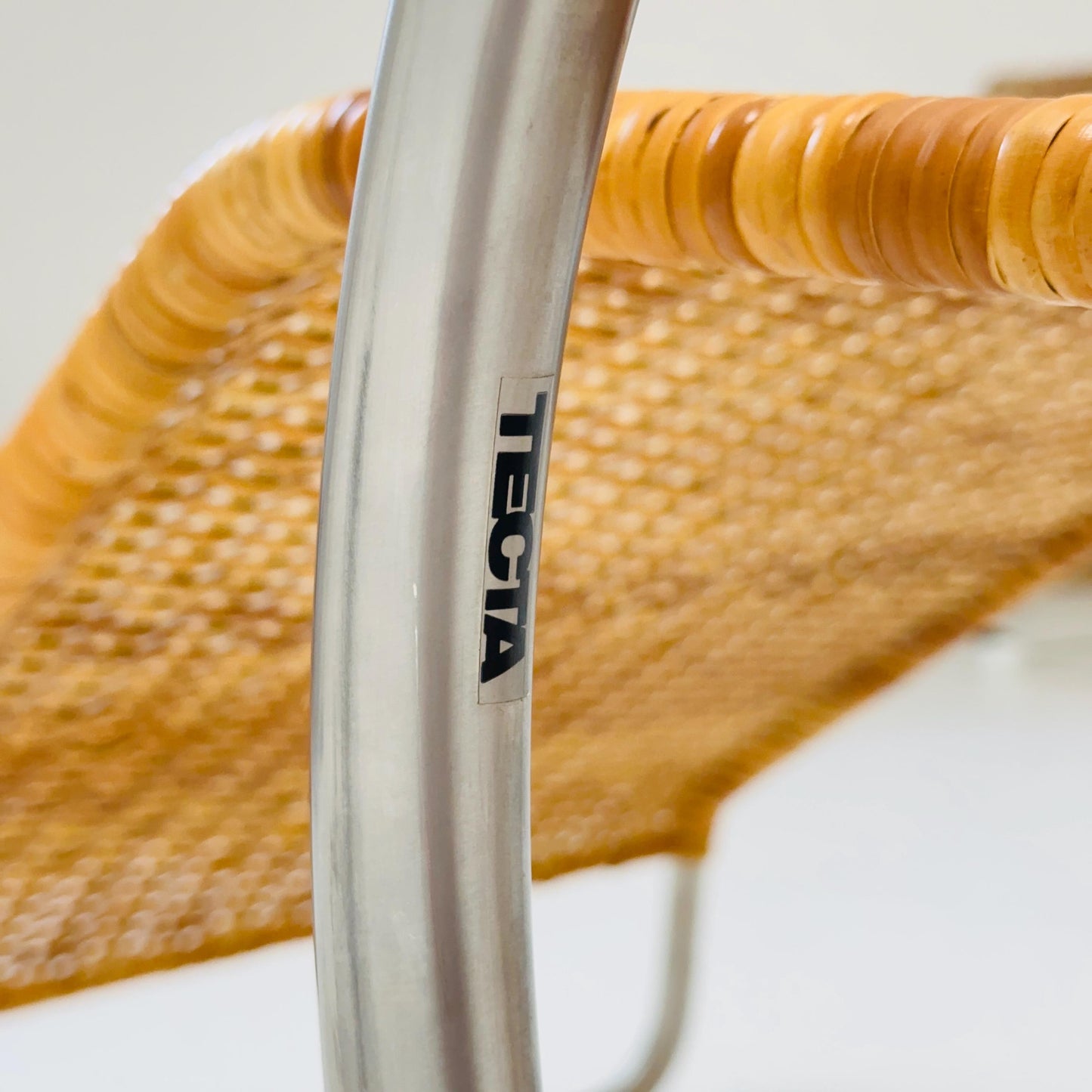 Mid century Bauhaus Tecta D43 Lounge Chair by Mart Stam, 1980 - Rattan & Chrome Cantilever Chaise with Headrest