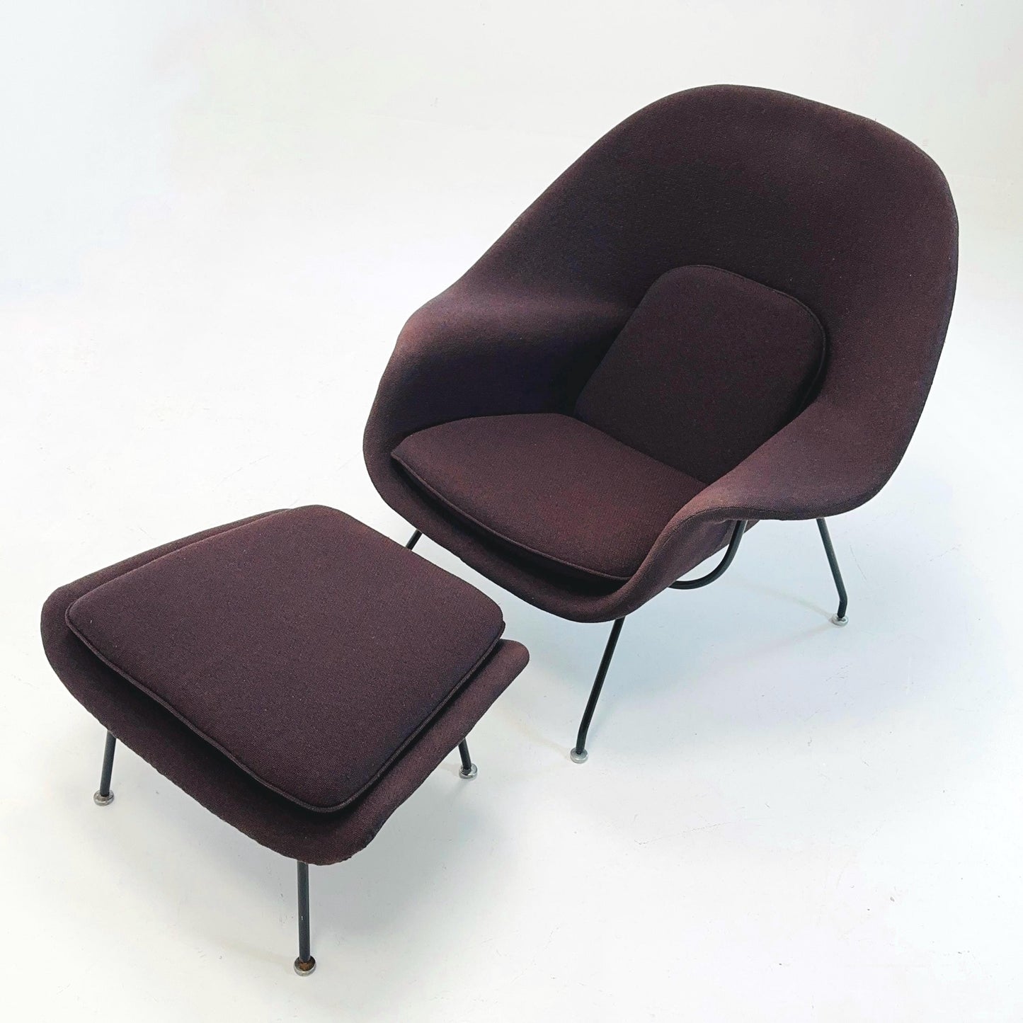 Mid century “Womb” easy lounge chair by Eero Saarinen for Knoll , 1960s