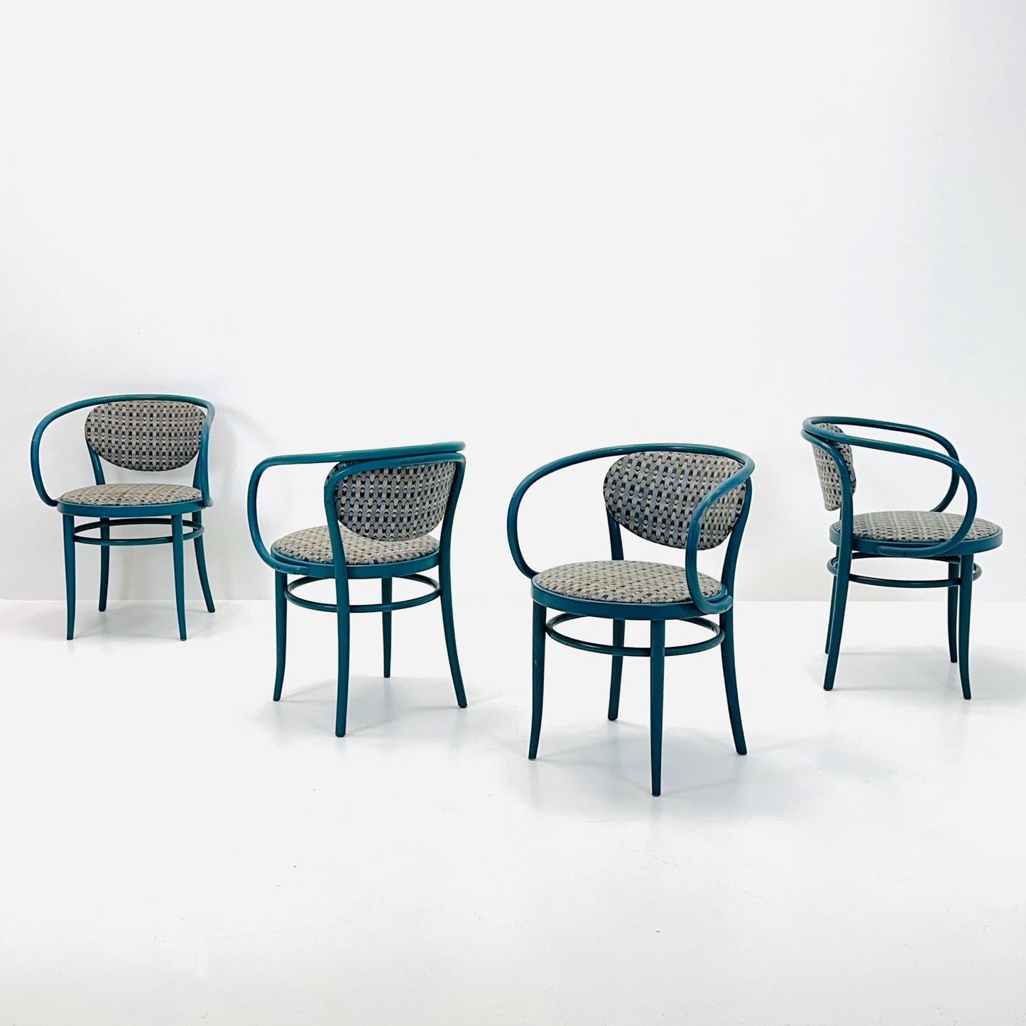 Mid century set of 4 Thonet 210 P model Dining Chairs - 1960s