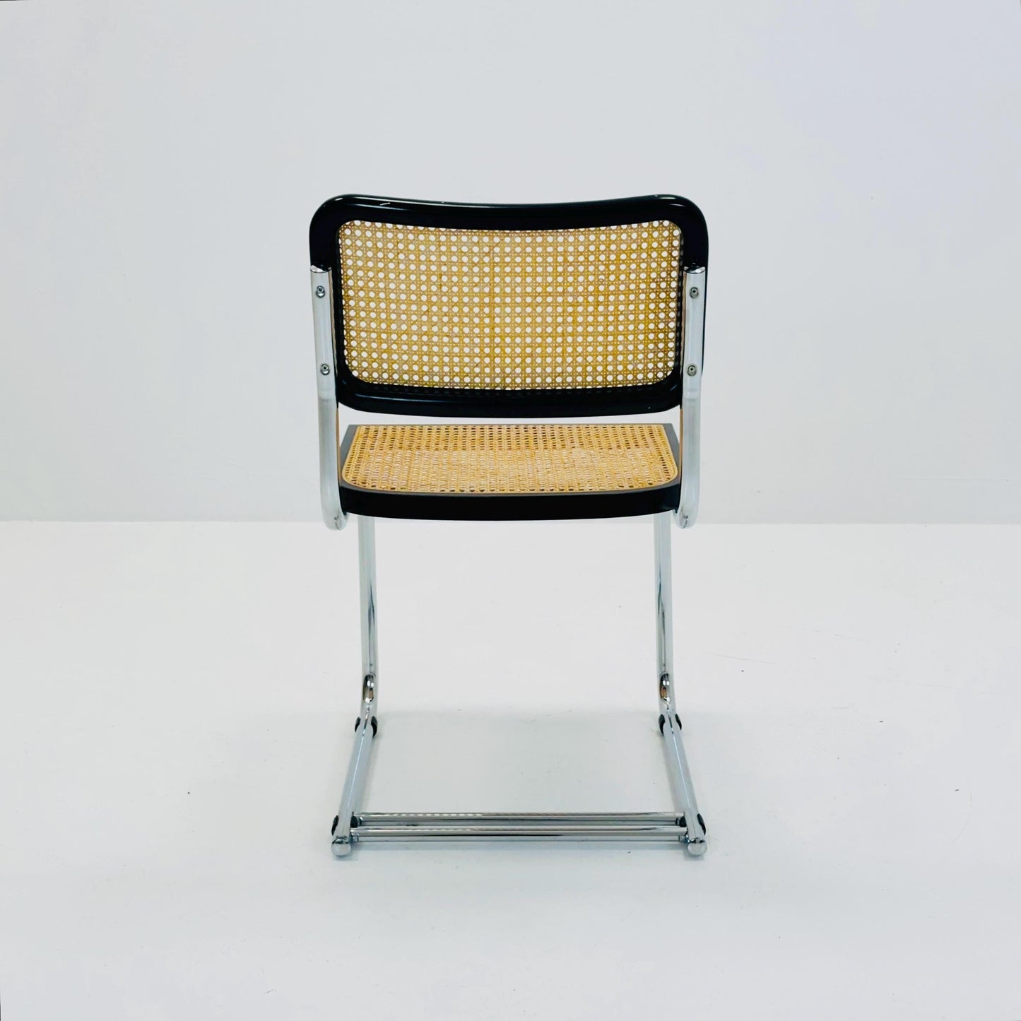 Mid Century Cantilever Cesca Chair by Marcel Breuer / Bauhaus Design / 1980s Italy