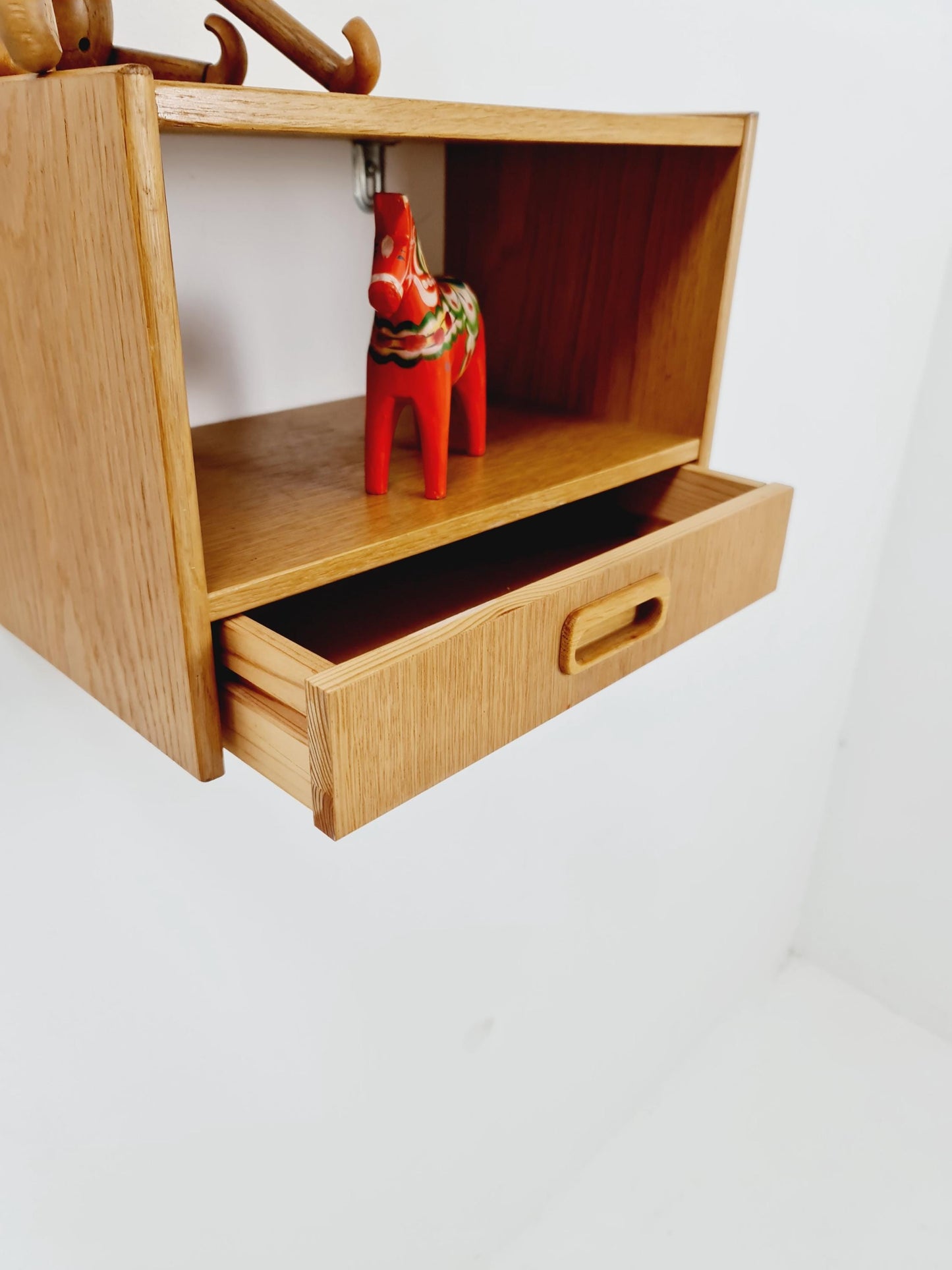 Scandinavian string oak floating/ hanging bedside table/ nightstand, 1960s