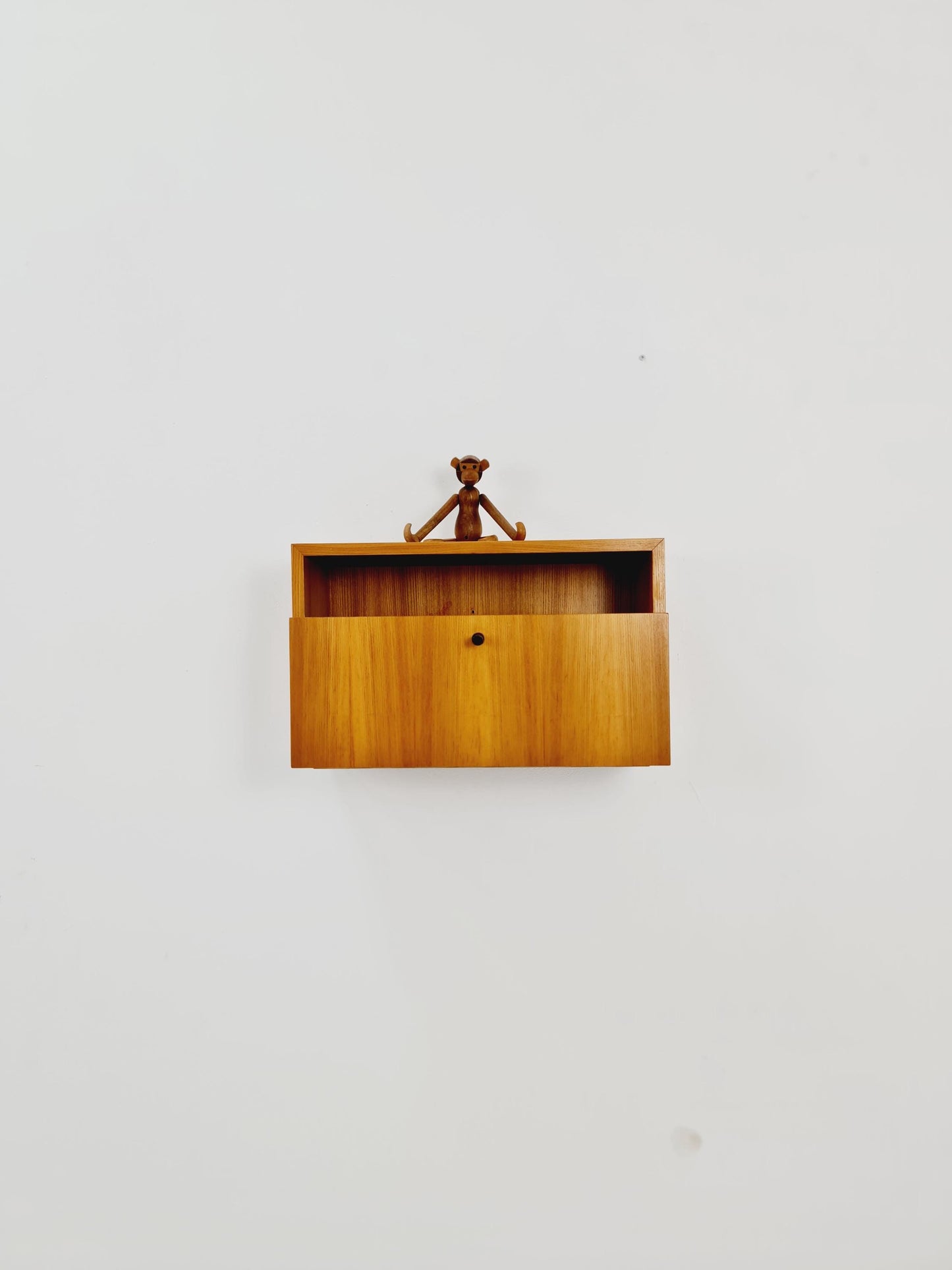Scandinavian string Ash floating/ hanging bedside table/ nightstand, 1960s