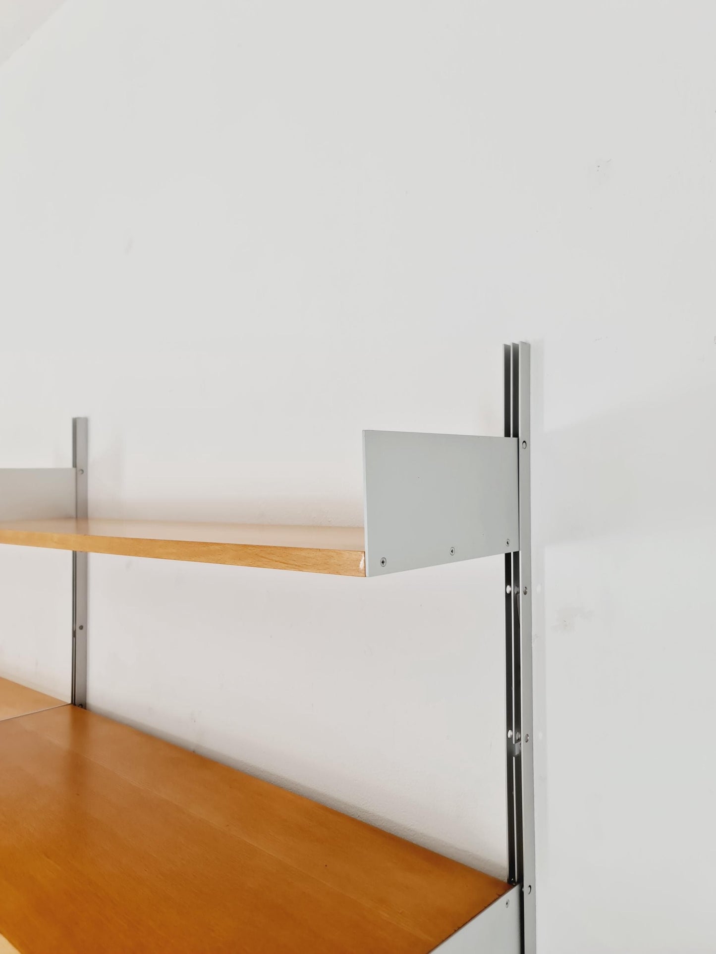 Rare Vintage shelving Unit "606", Dieter Rams for Vitsœ, inkl Dining table 1950s