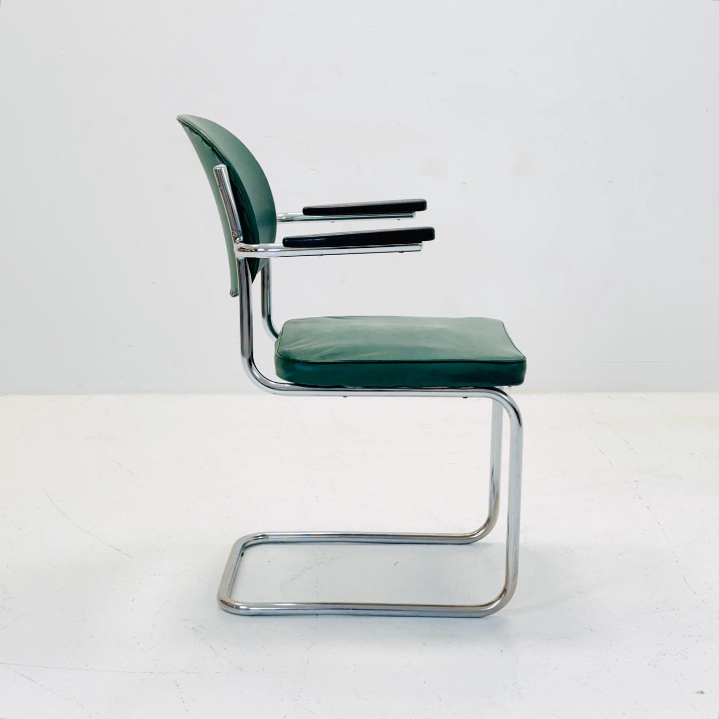 Mid century Bauhaus Factory RS 1351 Cantilever Armchair from Mauser Werke Waldeck, Germany, 1950s