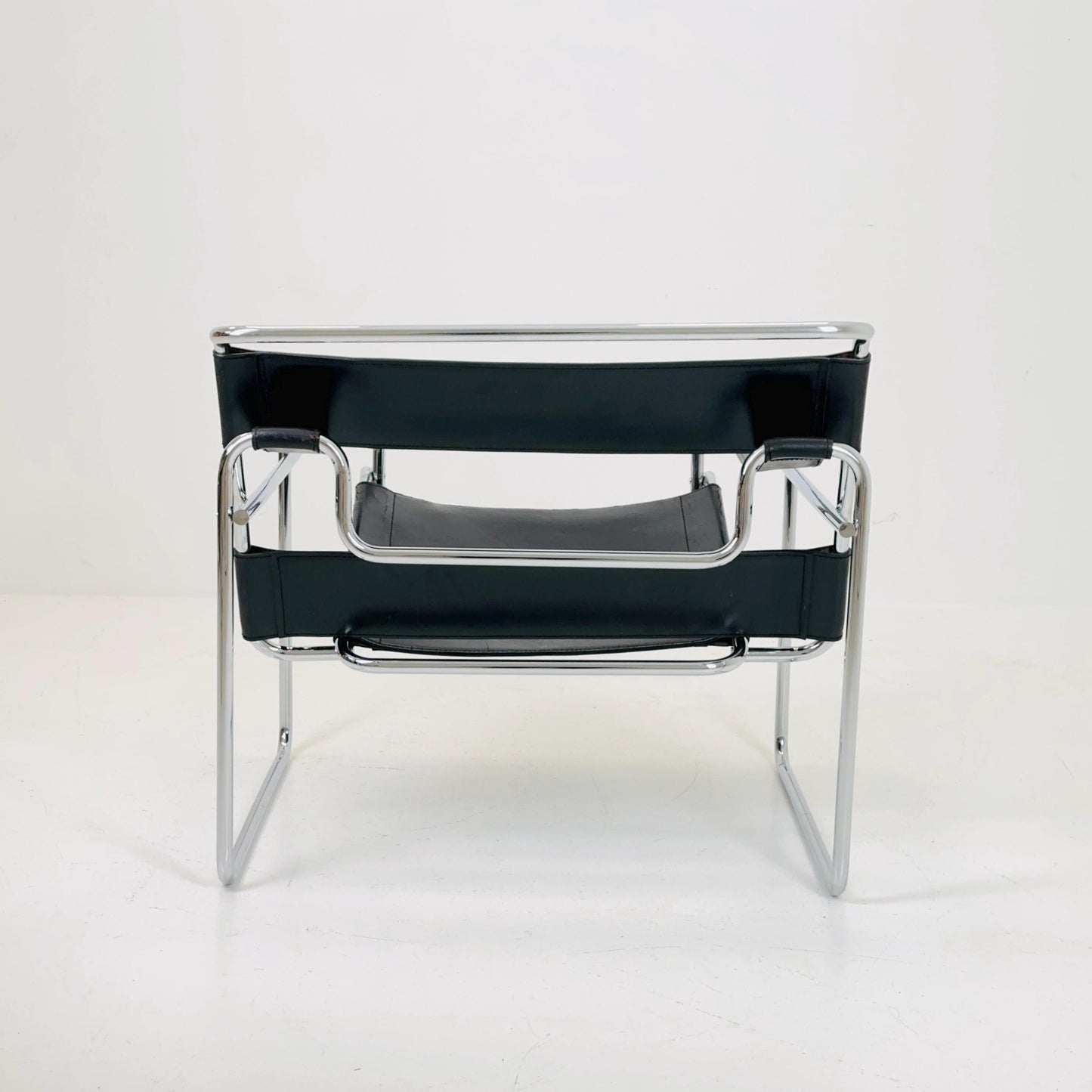 Marcel Breuer Wassily Style leather B3 Chairs 1980s Italy by Fasem