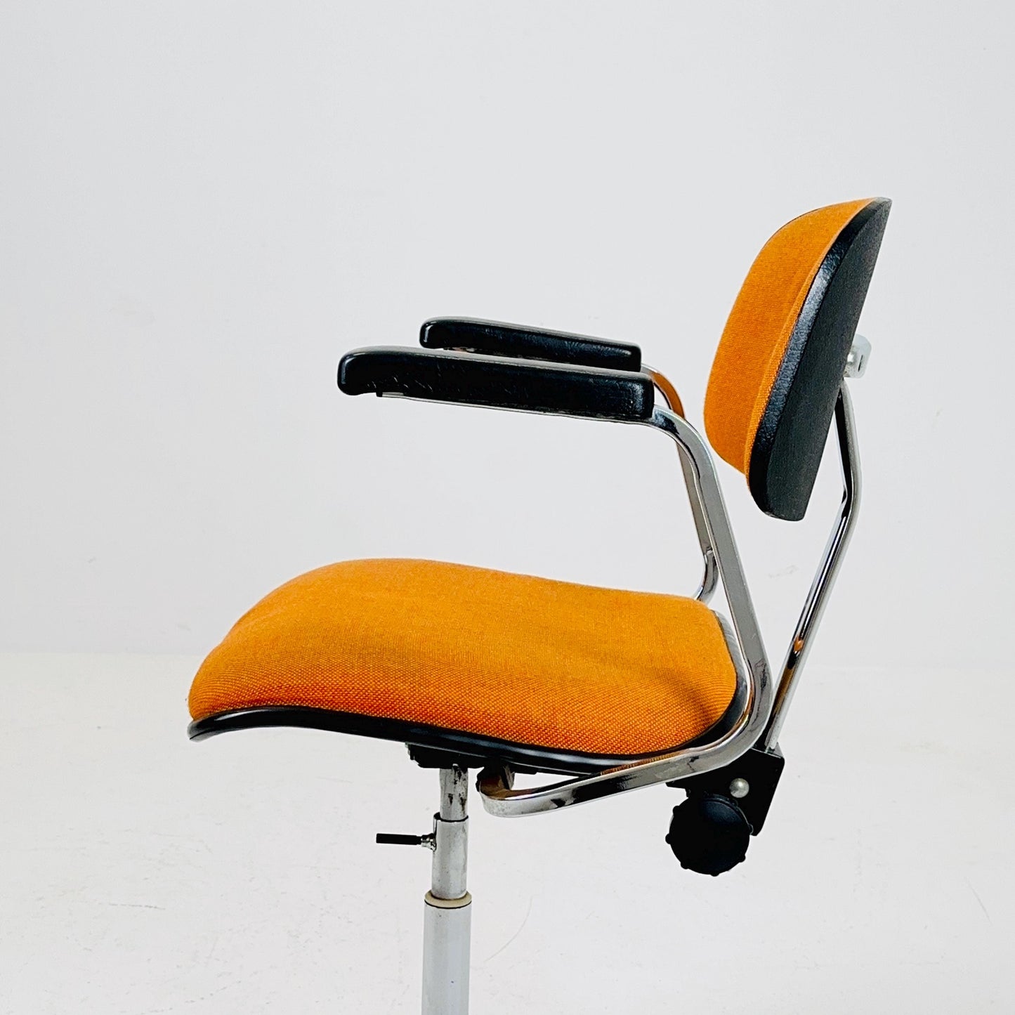 Space age swivel office chair by neudörfler Germany 1970s