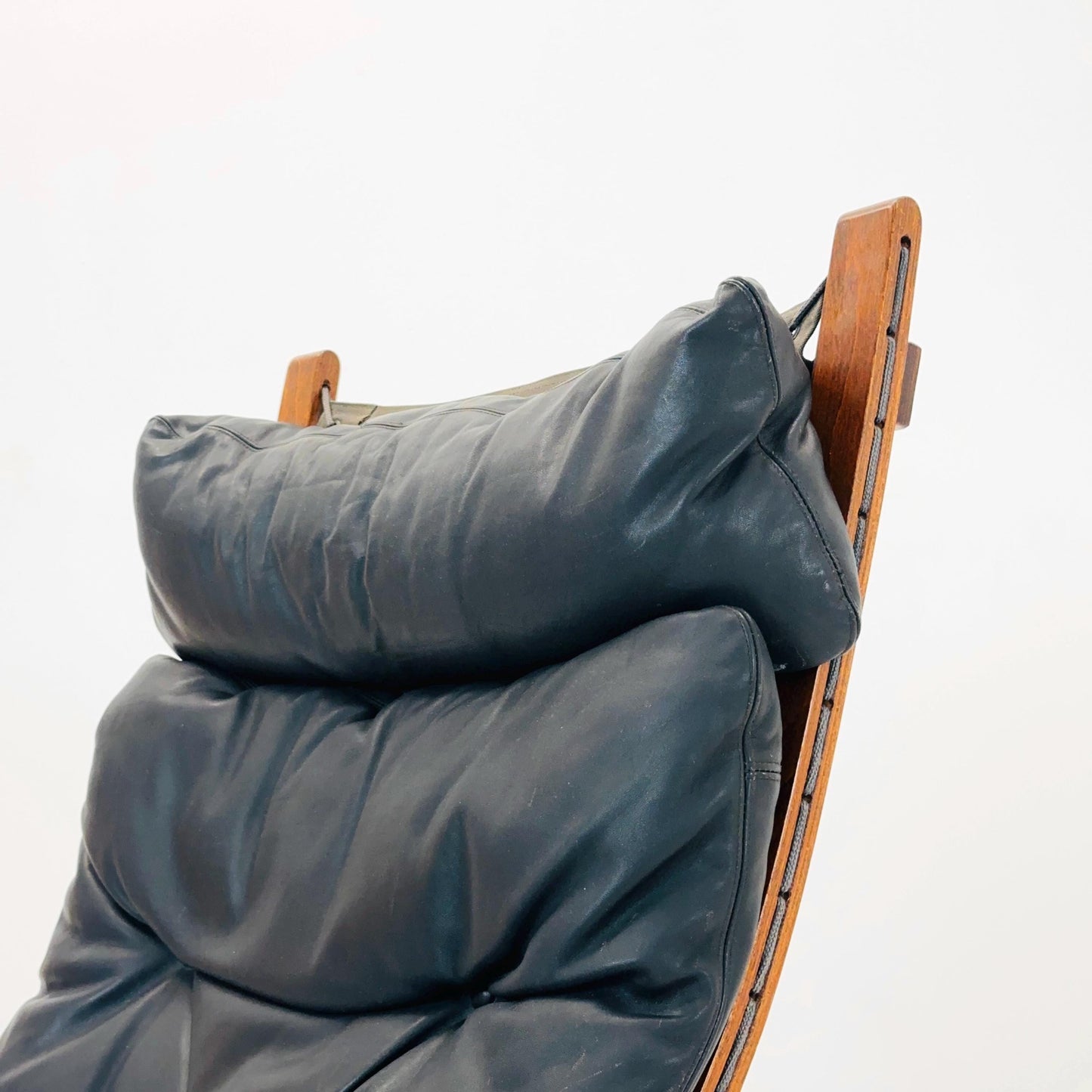 Mid century armchair “Siesta” by Ingmar Relling, Westnofa Furniture, Norway. 1960s