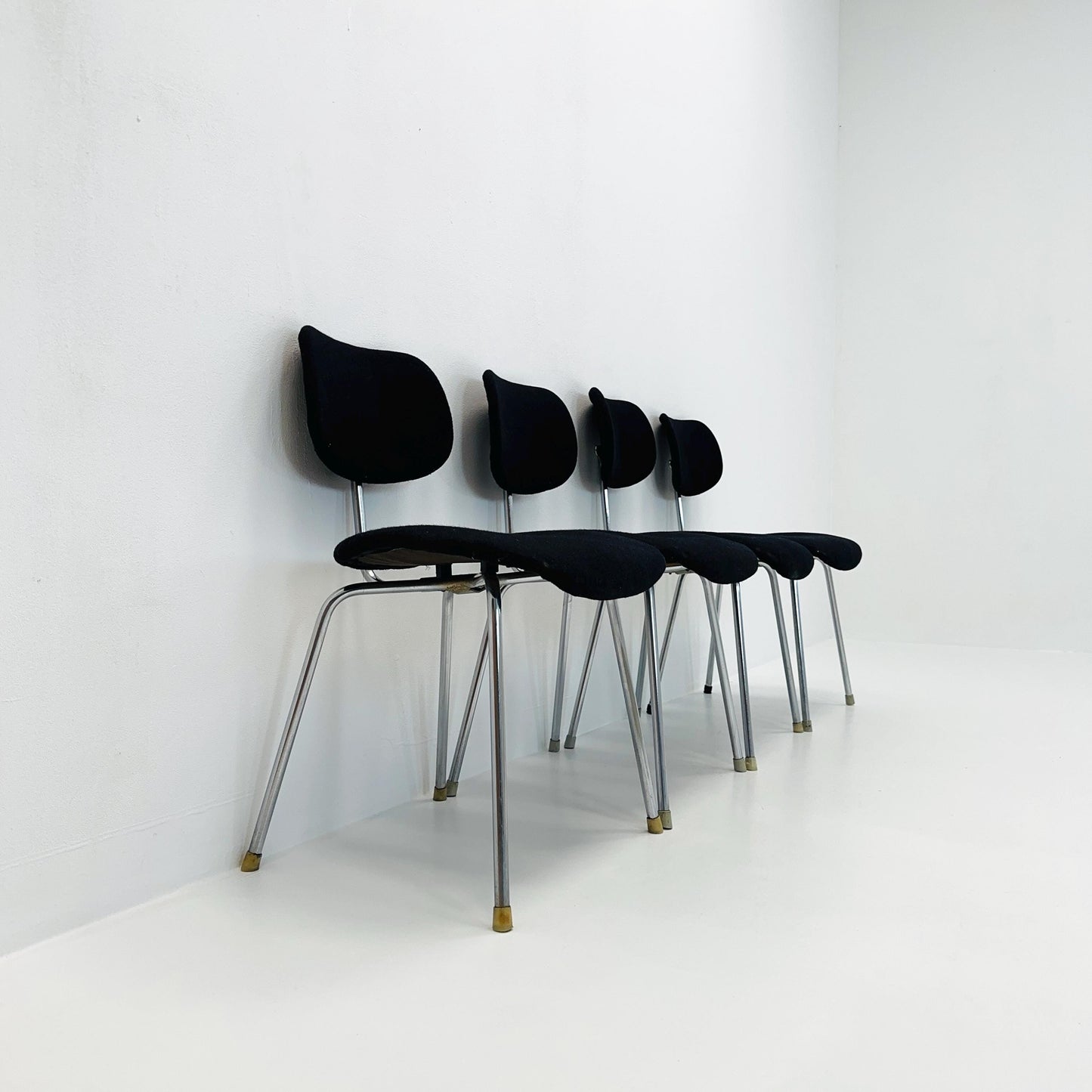 Set of 4 dining chairs SE68 by Egon Eiermann for Wilde & Spieth 1980s Germany