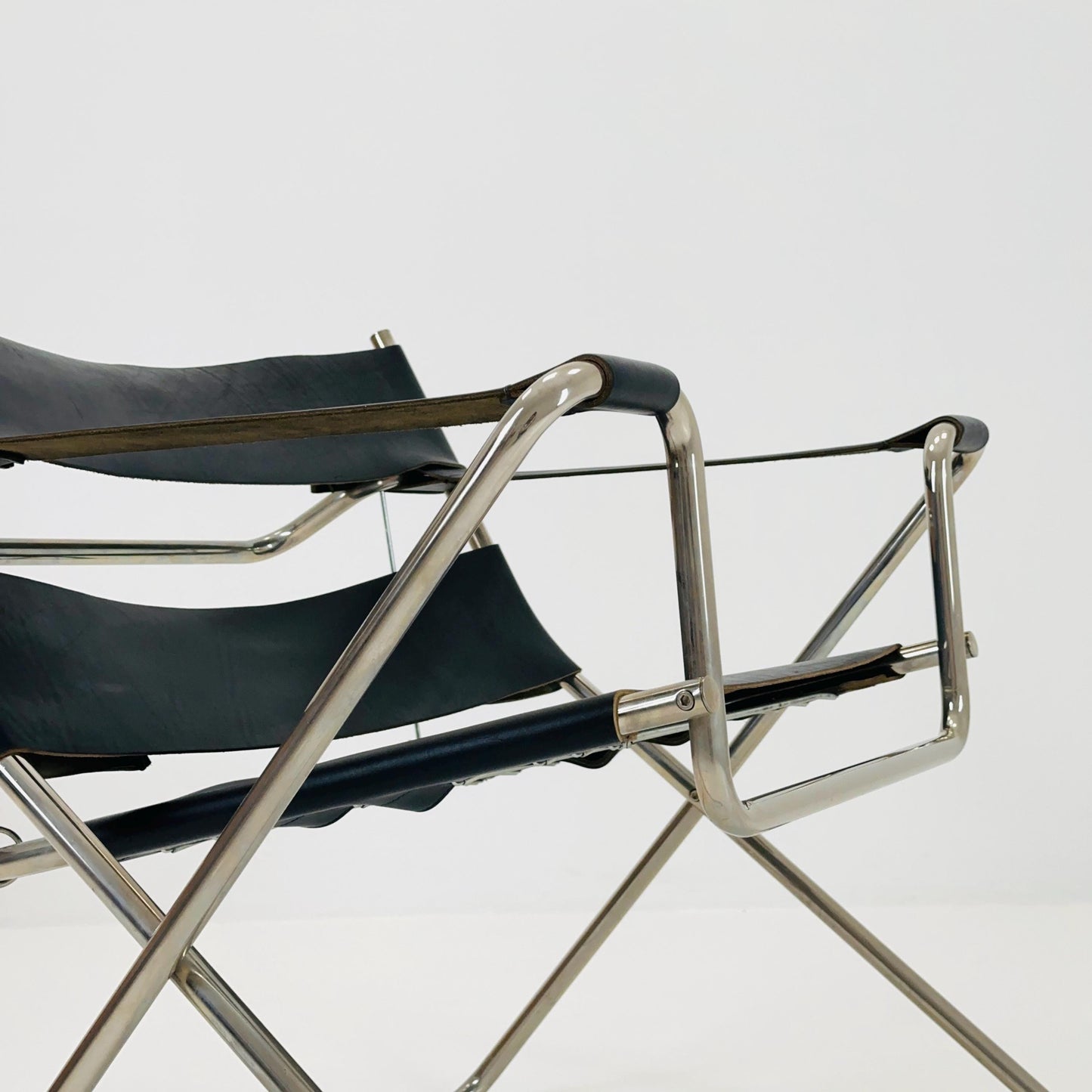 Mid century Folding Bauhaus D4 leather armchair by Marcel Breuer for Tecta, 1960s