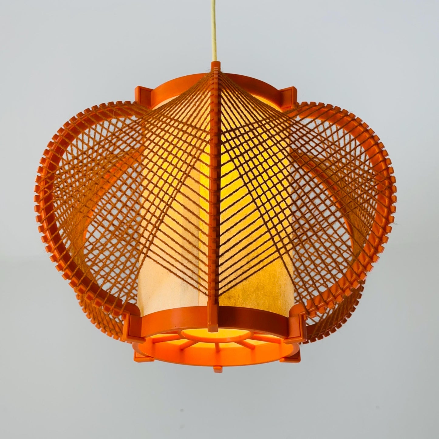 Mid century hanging lamp in Bakelite and sisal by MK Leuchten, 1970s
