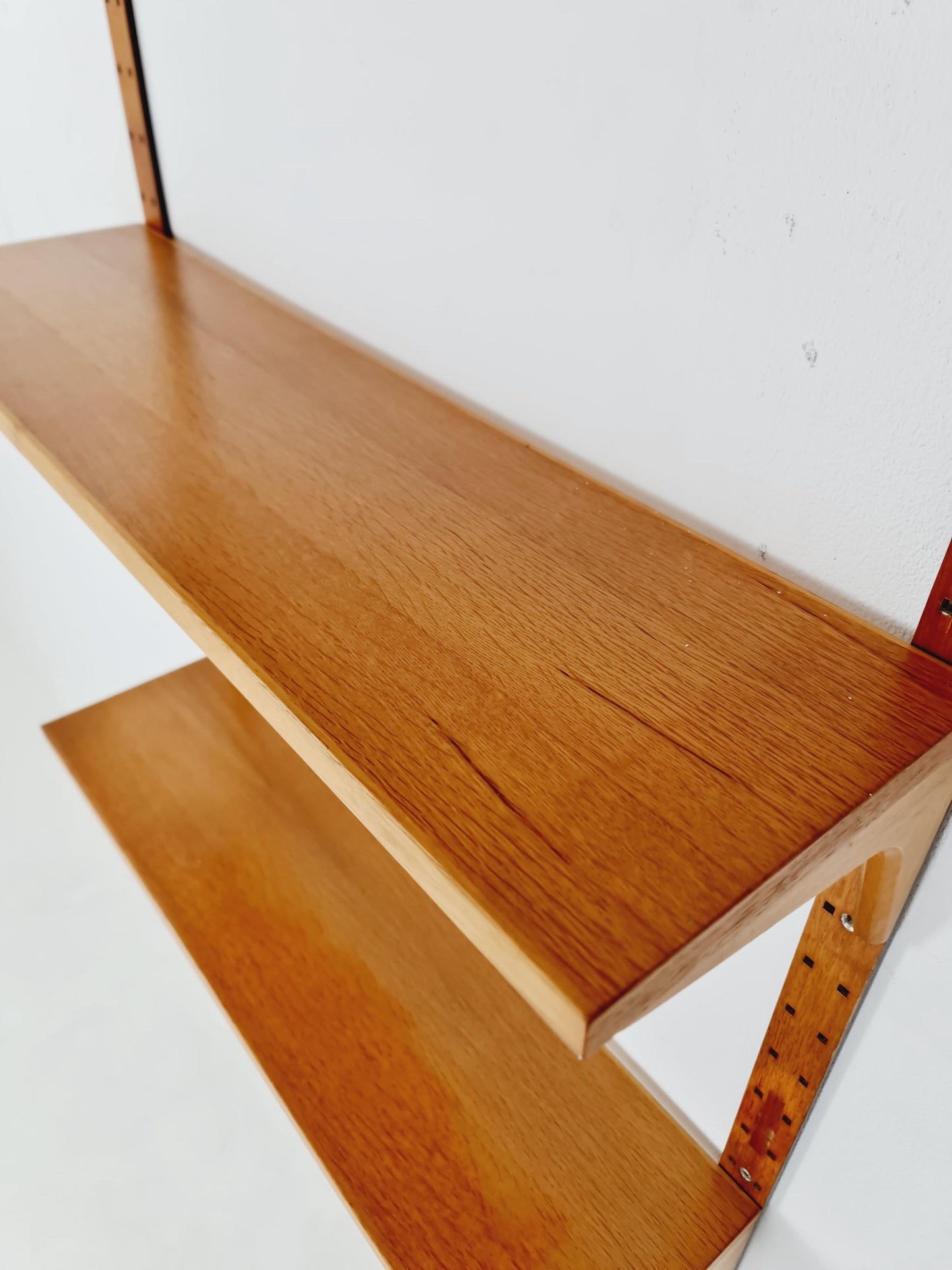 Danish modern Oak shelving system by Hansen & Guldborg Mobler, Denmark, 1960s