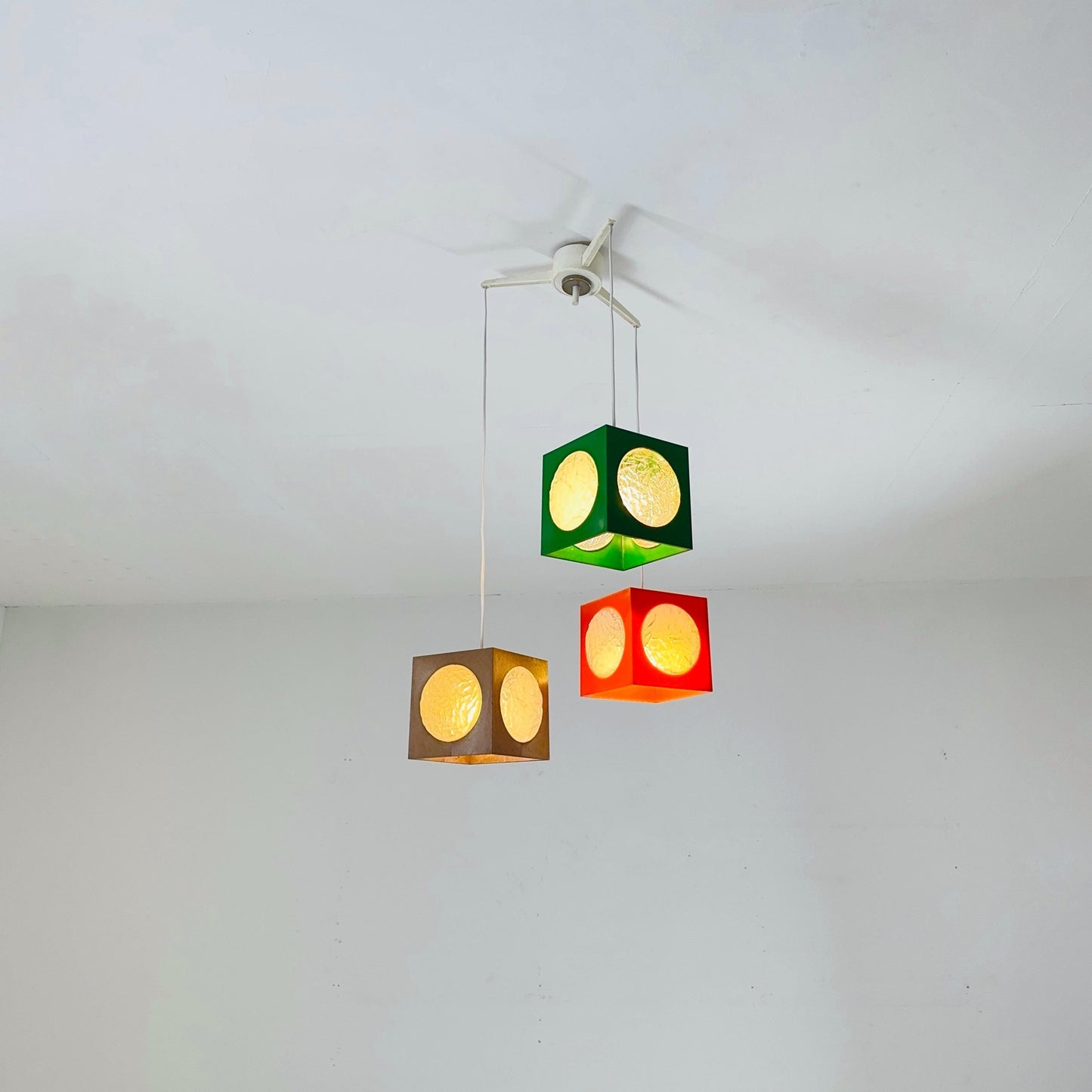 Space Age 3 piece Cube Pendant Lamp by Richard Essig, 1970s