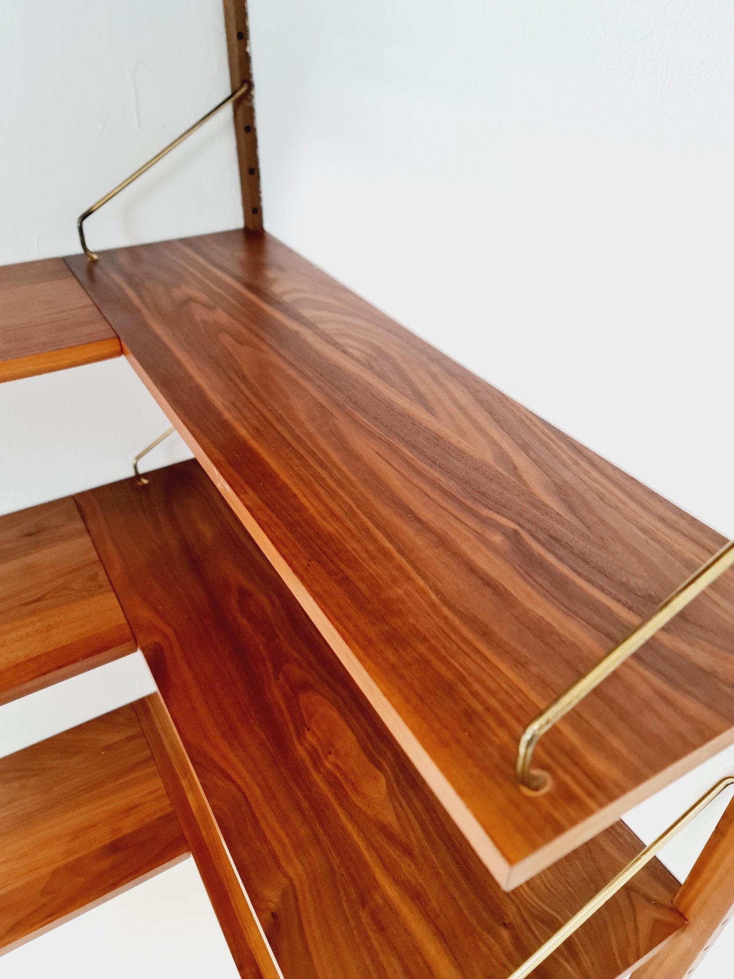 Midcentury Danish walnut Corner Wall-Mounted Shelving Unit, by Royal for Poul Cadovius, 1960s