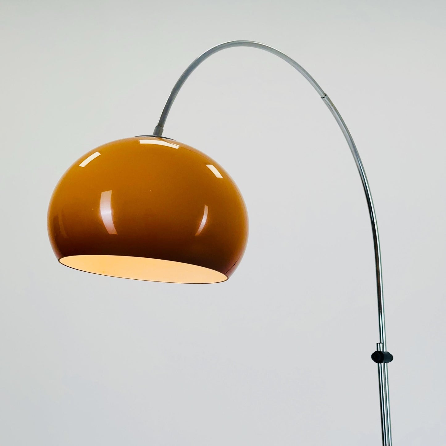 Mid-Century Space Age Arch Floor Lamp by Guzzini Italy 1970s