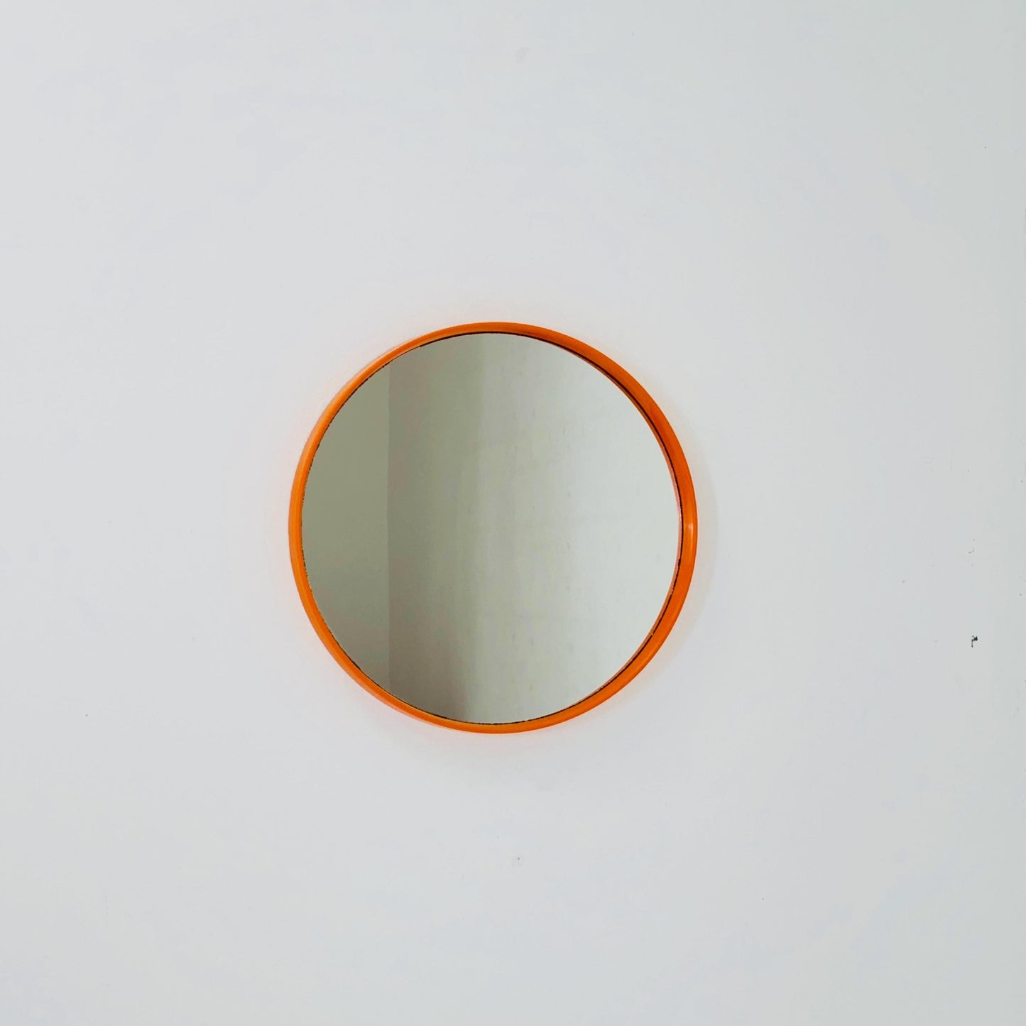 Space Age \Mid-Century Orange Round Mirrror, 1970s Germany