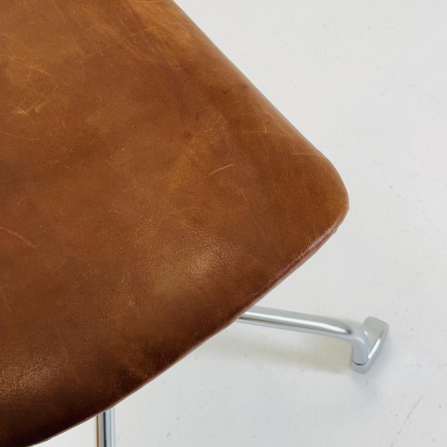 Vintage office/desk chair in brown leather with swivel steel structure Italy 1960s