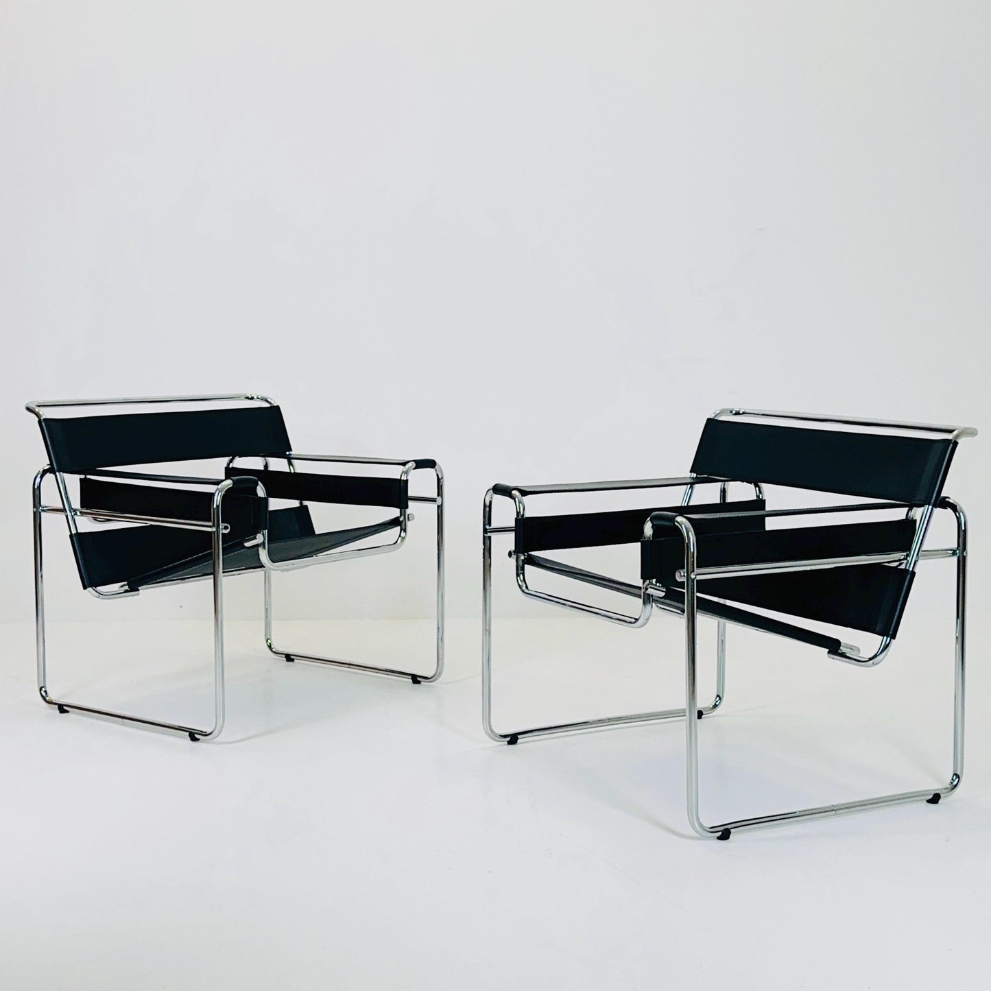 1 of 2 Mid century black B3 WASSILY Lounge armchair by Marcel Brauer 1990s Italy
