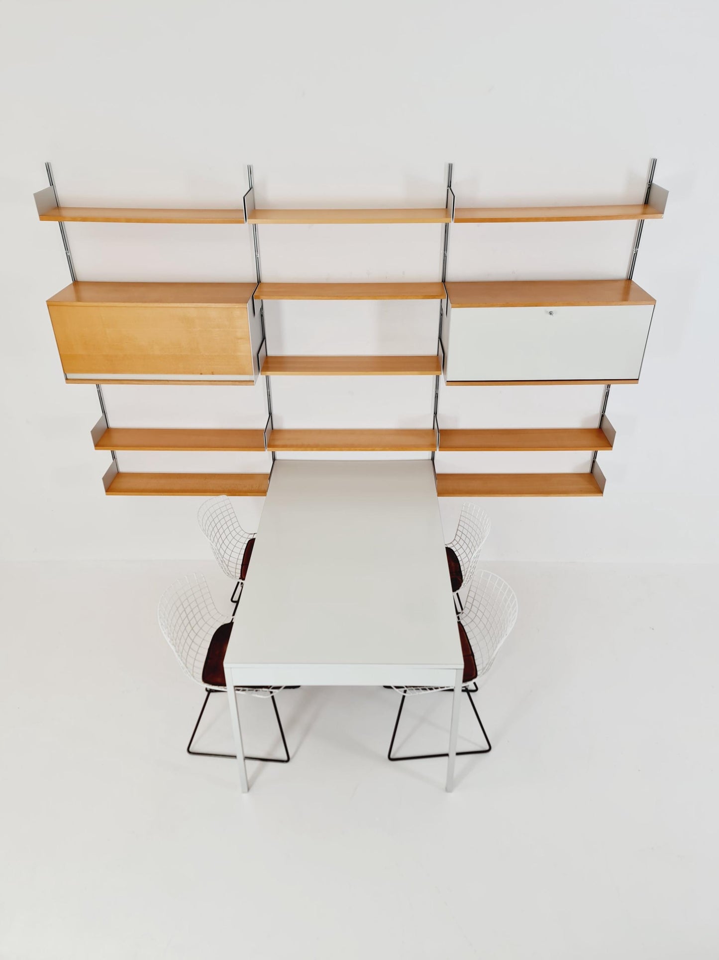 Rare Vintage shelving Unit "606", Dieter Rams for Vitsœ, inkl Dining table 1950s