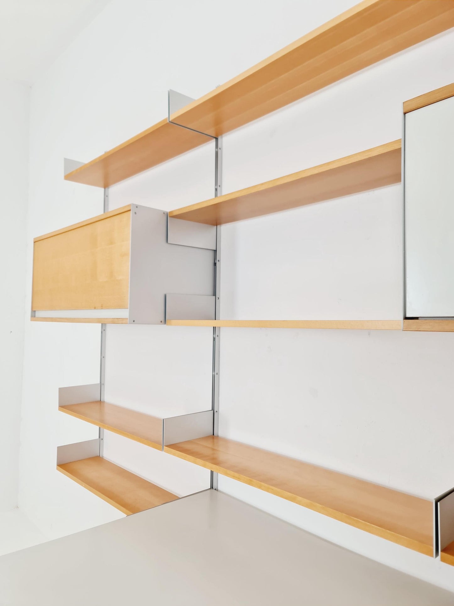 Rare Vintage shelving Unit "606", Dieter Rams for Vitsœ, inkl Dining table 1950s