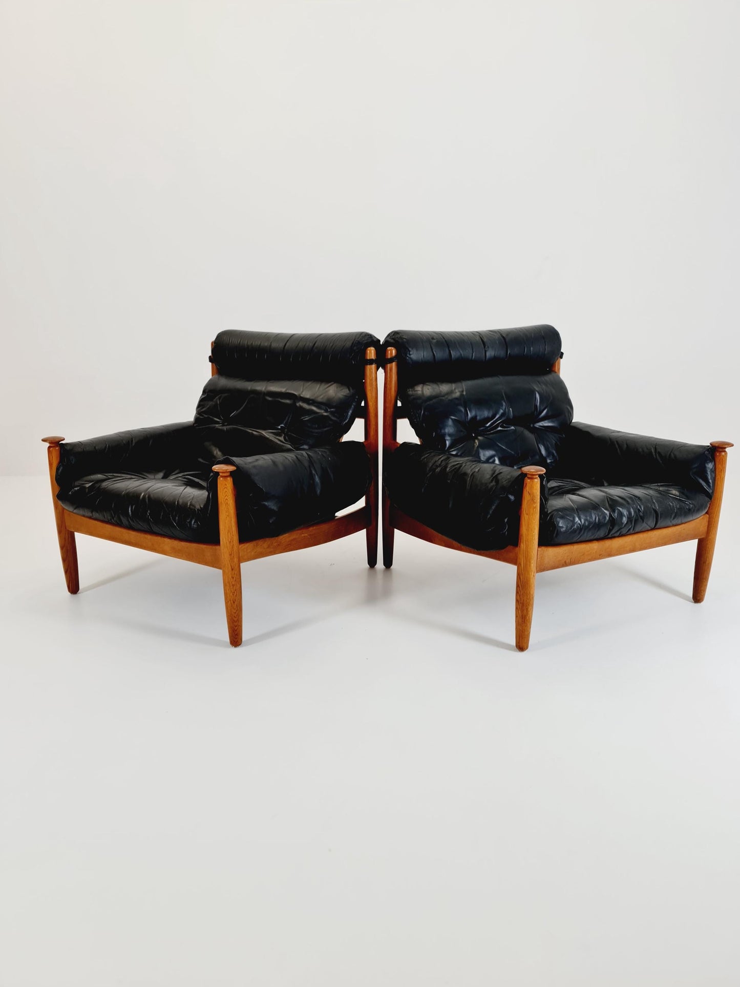 mid century armchairs By Eric Merthen for ire möbler in leather and Oak wood , Sweden 1960s