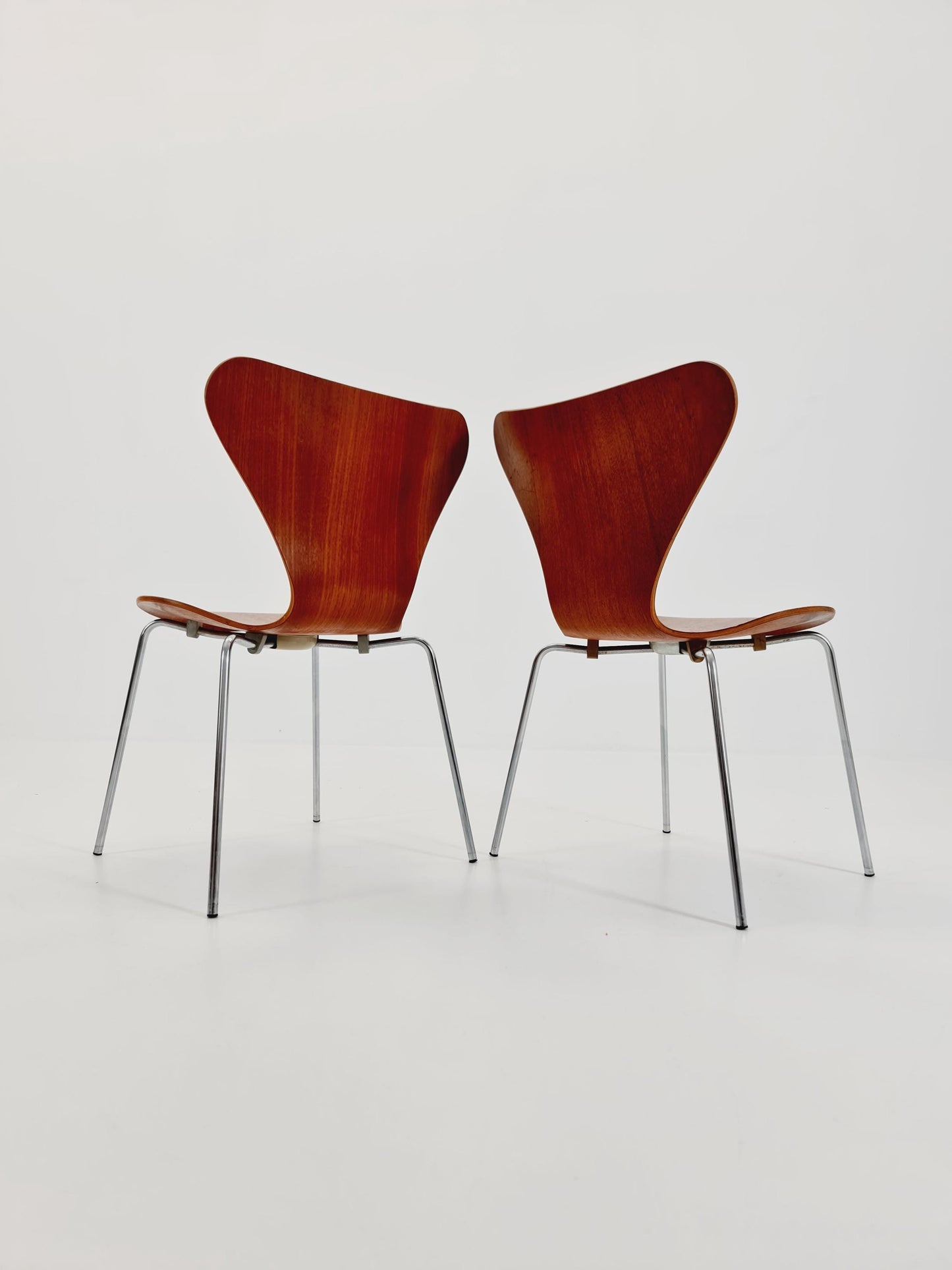 Vintage Teak 3107 Dining Chairs by Arne Jacobsen for Fritz Hansen, 1960s, Set of 2