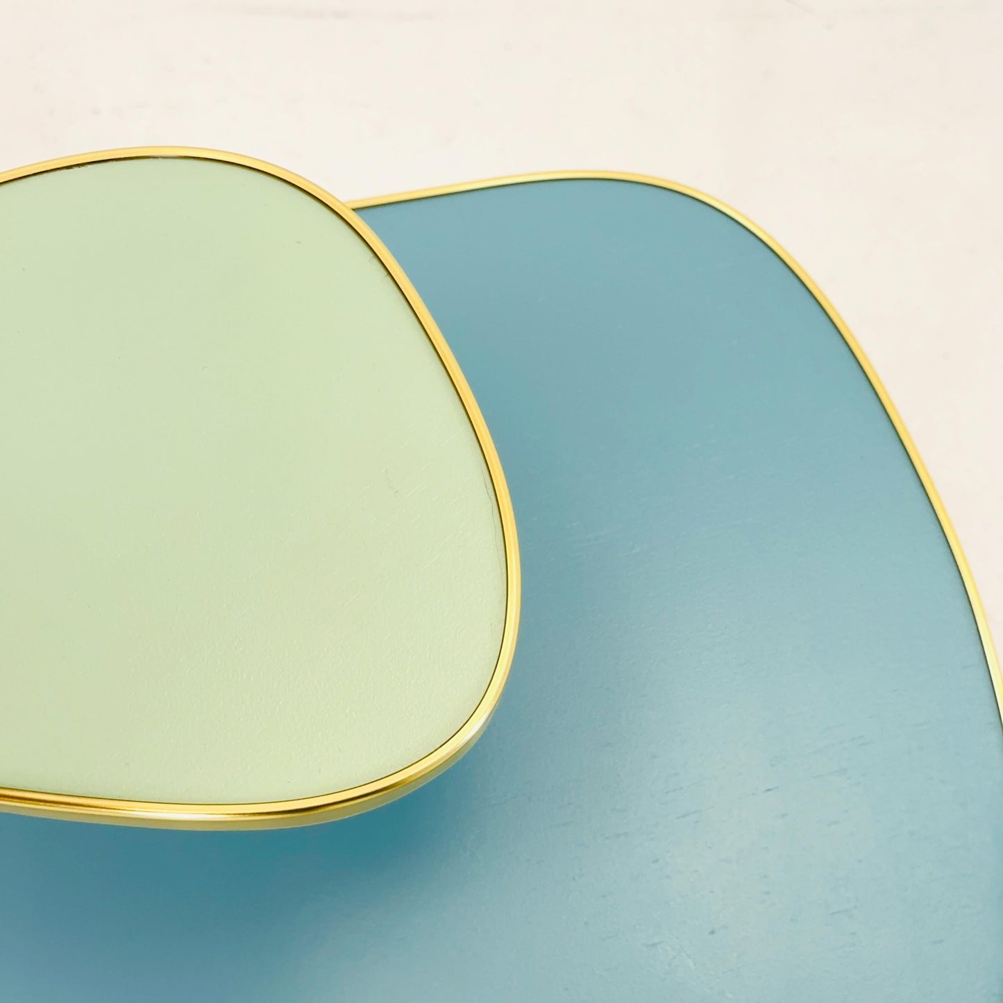 BIG German Plant Stand, Colorful Vintage Mid-Century Minimalist Indoor Plant Stand Side Table Retro flower table