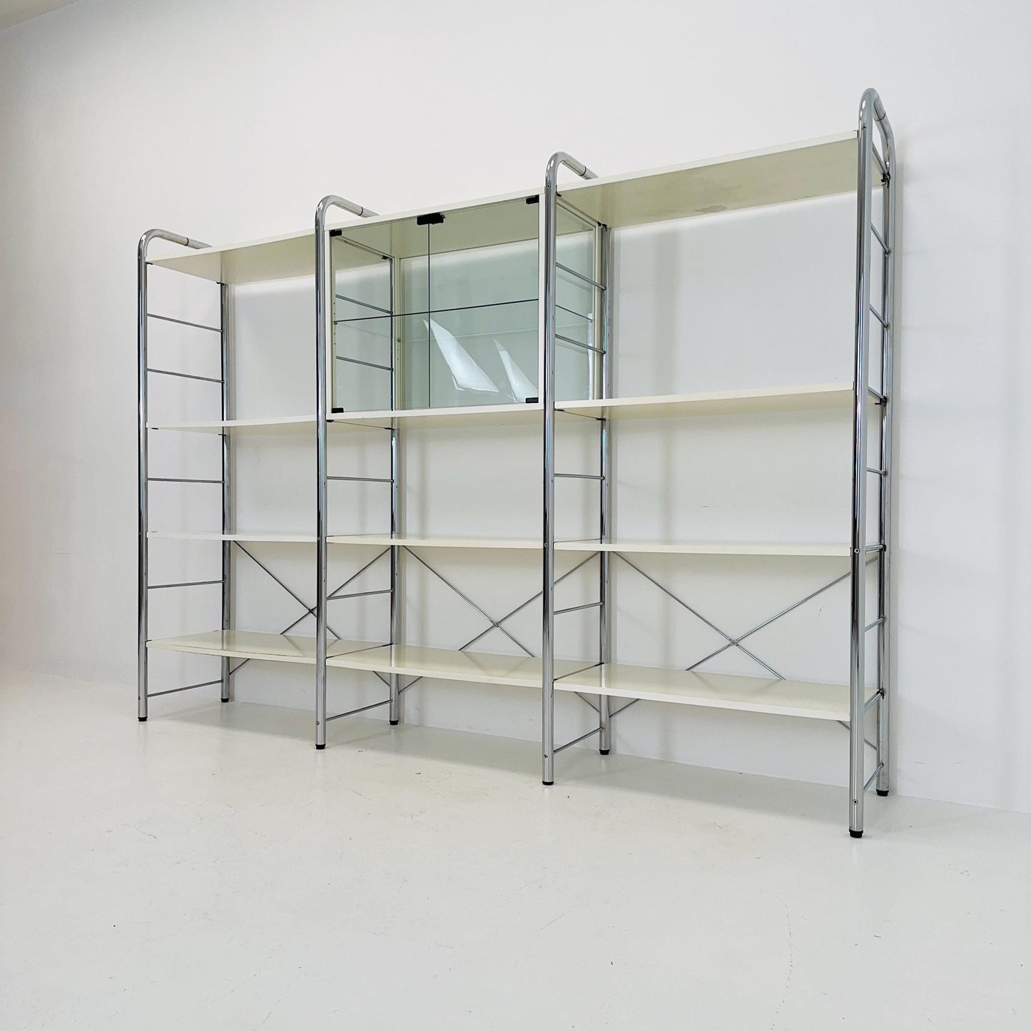 Minimalist white standing modular shelving system Niklas BY Rutger Andersson for IKEA Sweden 1980s