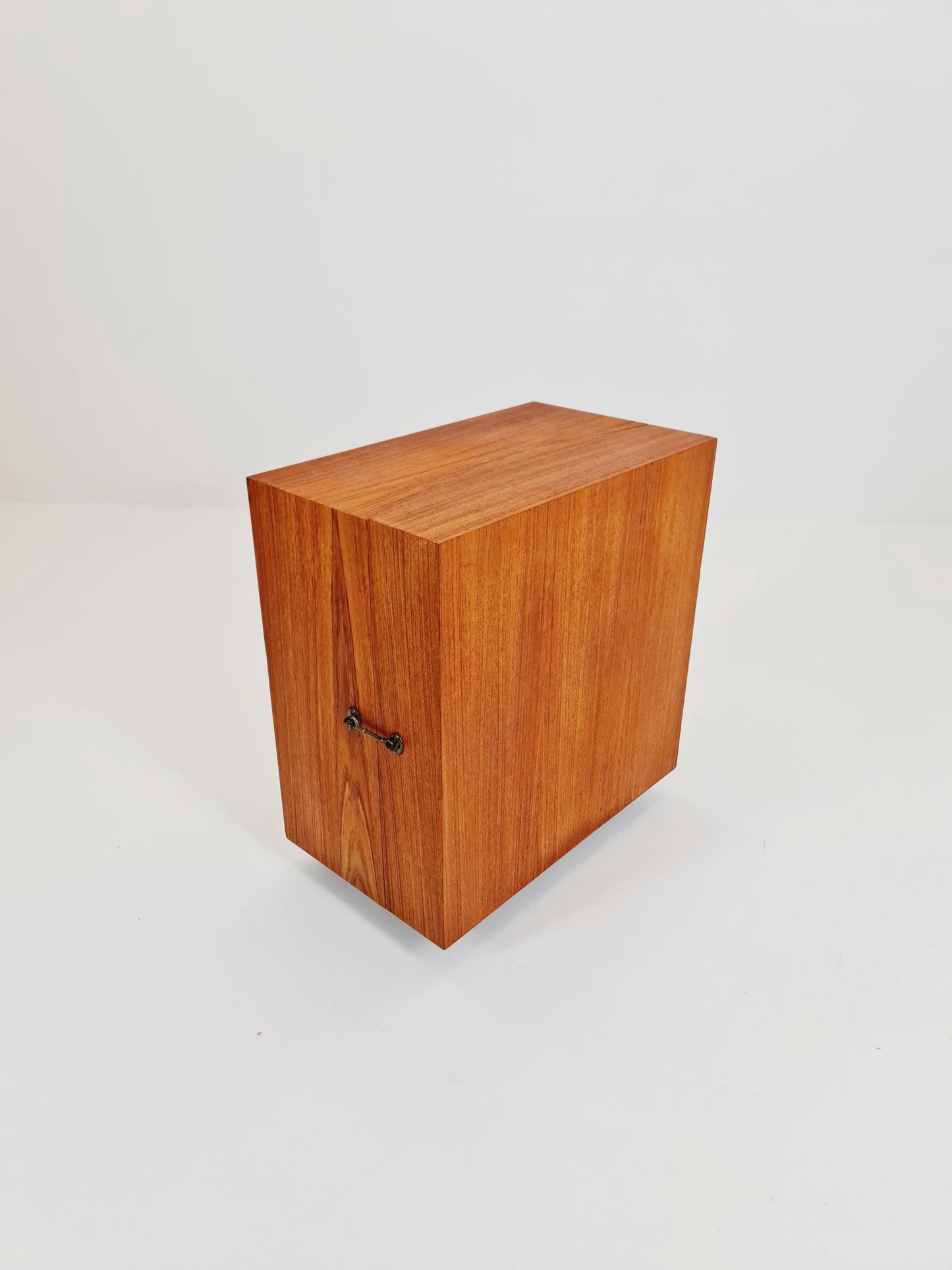 Super rare Danish mid century bar cart trolley By Jorgen Clausen for Brande in Teak , 1960s